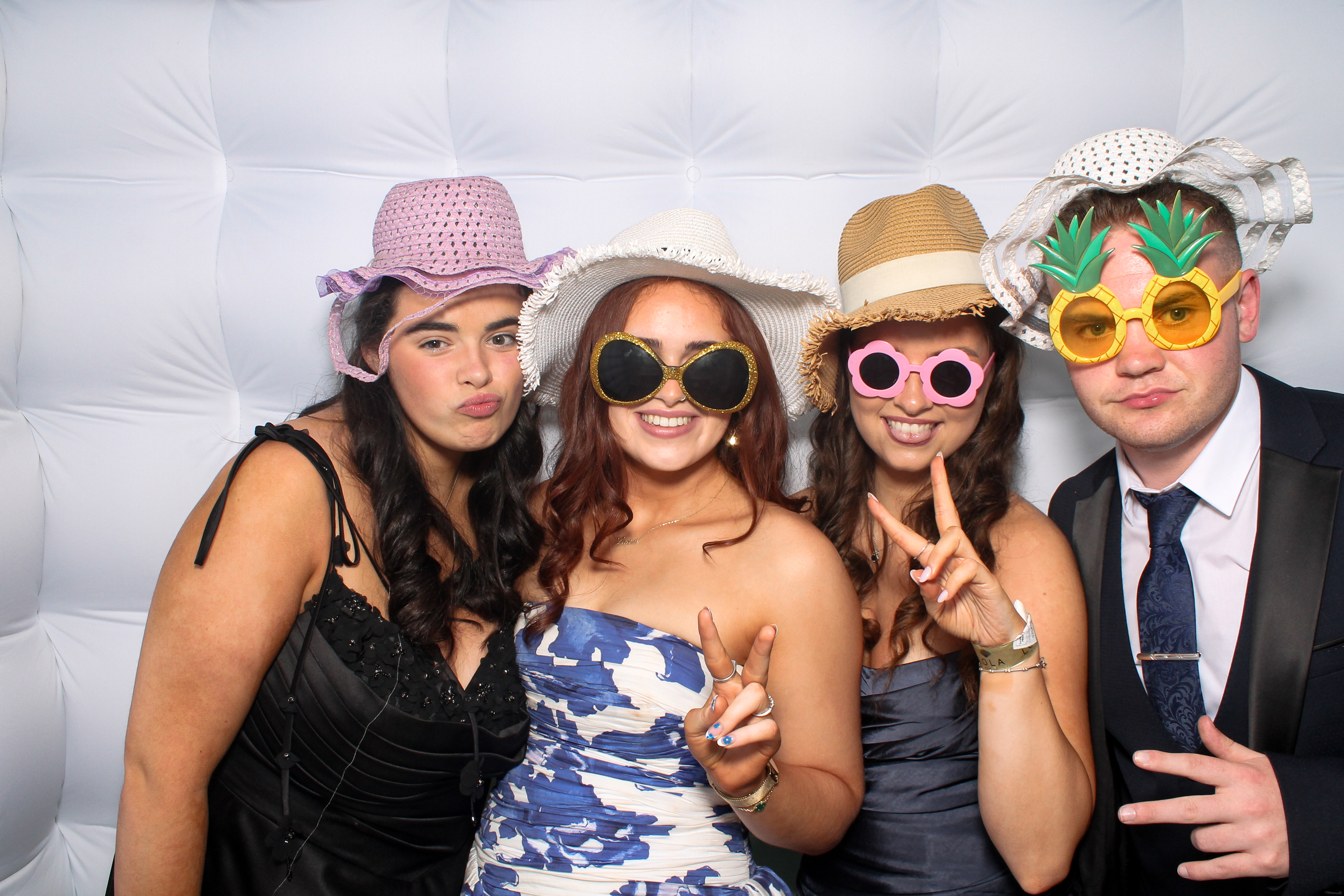 Gortnor Abbey & St.Tiernan's Debs 2026 | View more photos from the event at gallery.snapmagic.ie/u/SnapMagic/Gortnor-Abbey-StTiernans-Debs-2026