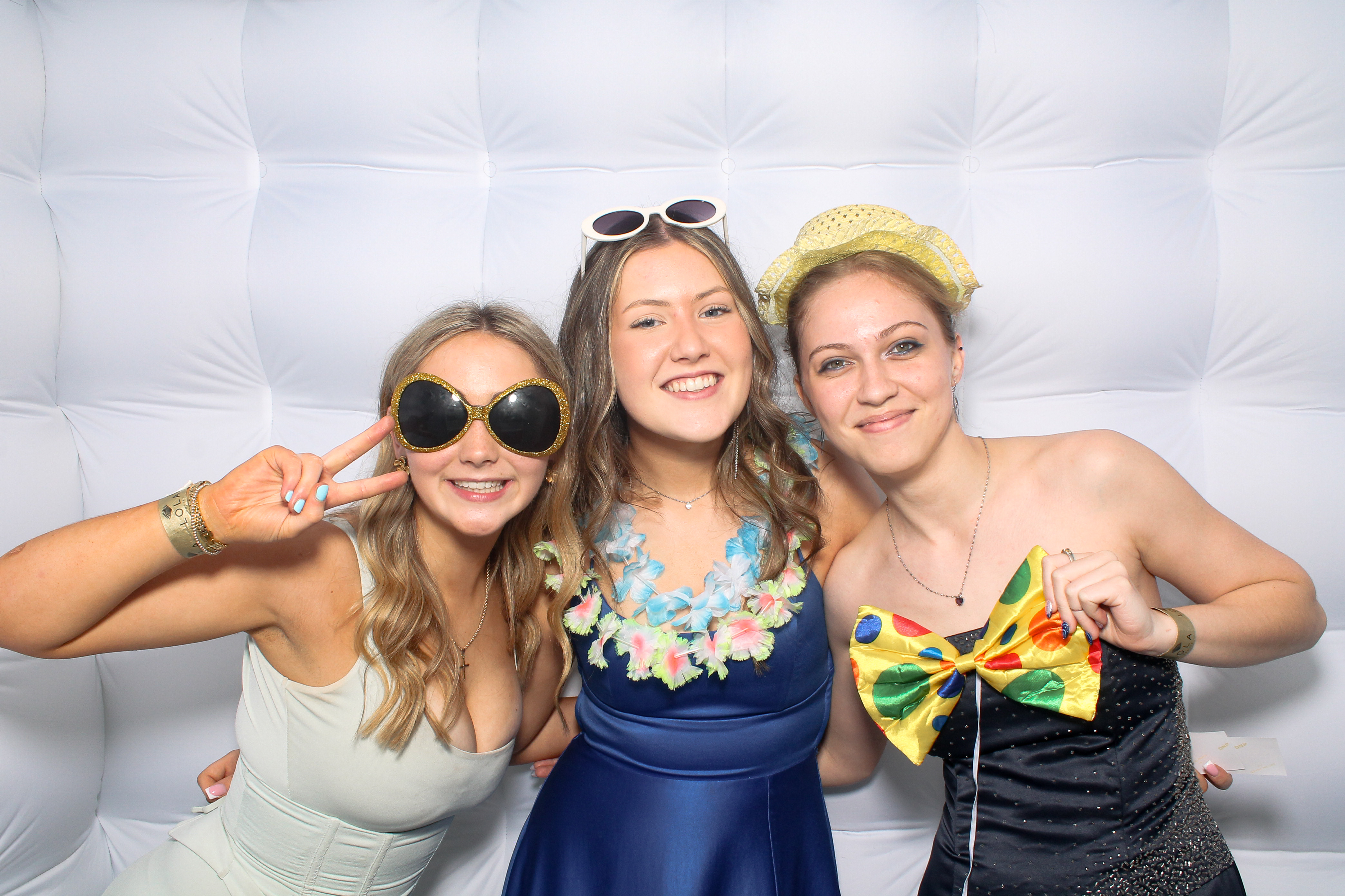 Gortnor Abbey & St.Tiernan's Debs 2026 | View more photos from the event at gallery.snapmagic.ie/u/SnapMagic/Gortnor-Abbey-StTiernans-Debs-2026