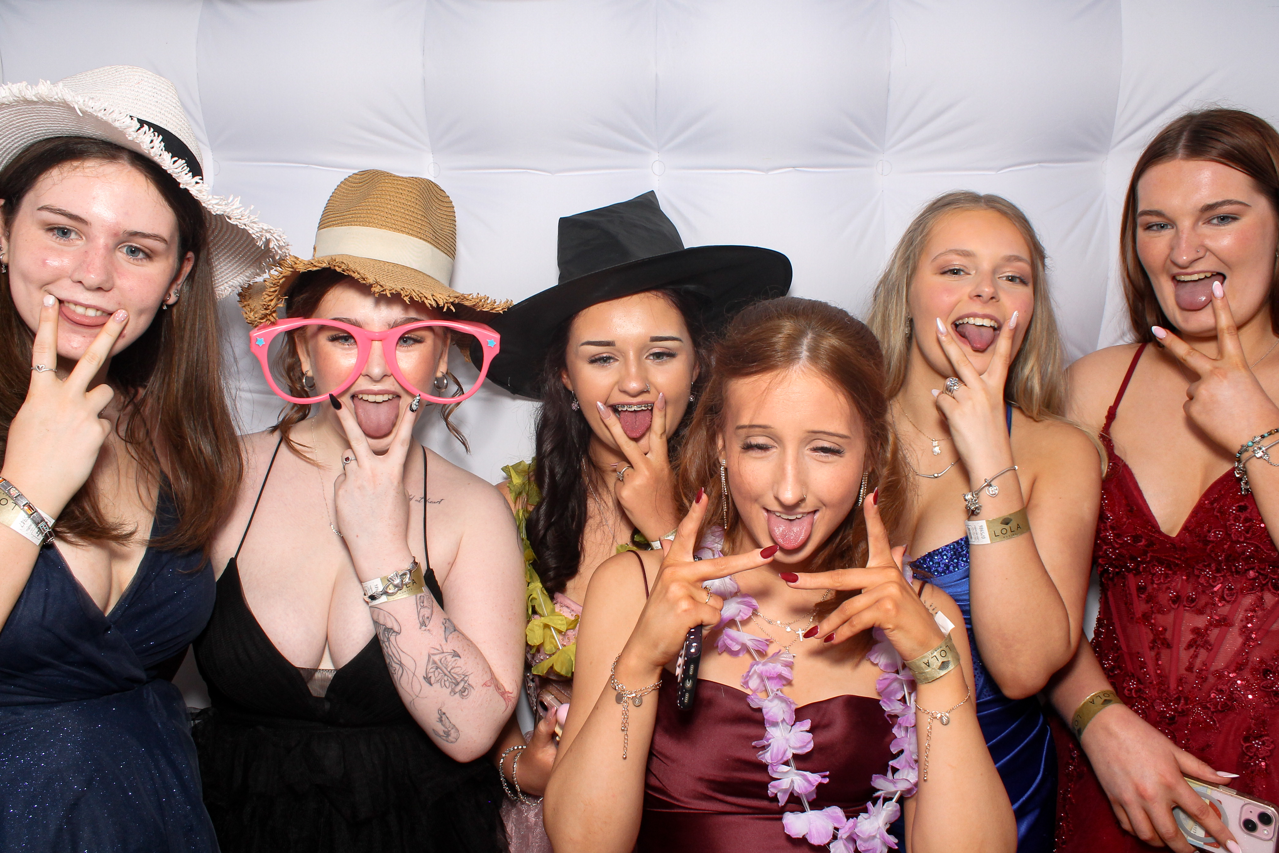 Gortnor Abbey & St.Tiernan's Debs 2026 | View more photos from the event at gallery.snapmagic.ie/u/SnapMagic/Gortnor-Abbey-StTiernans-Debs-2026
