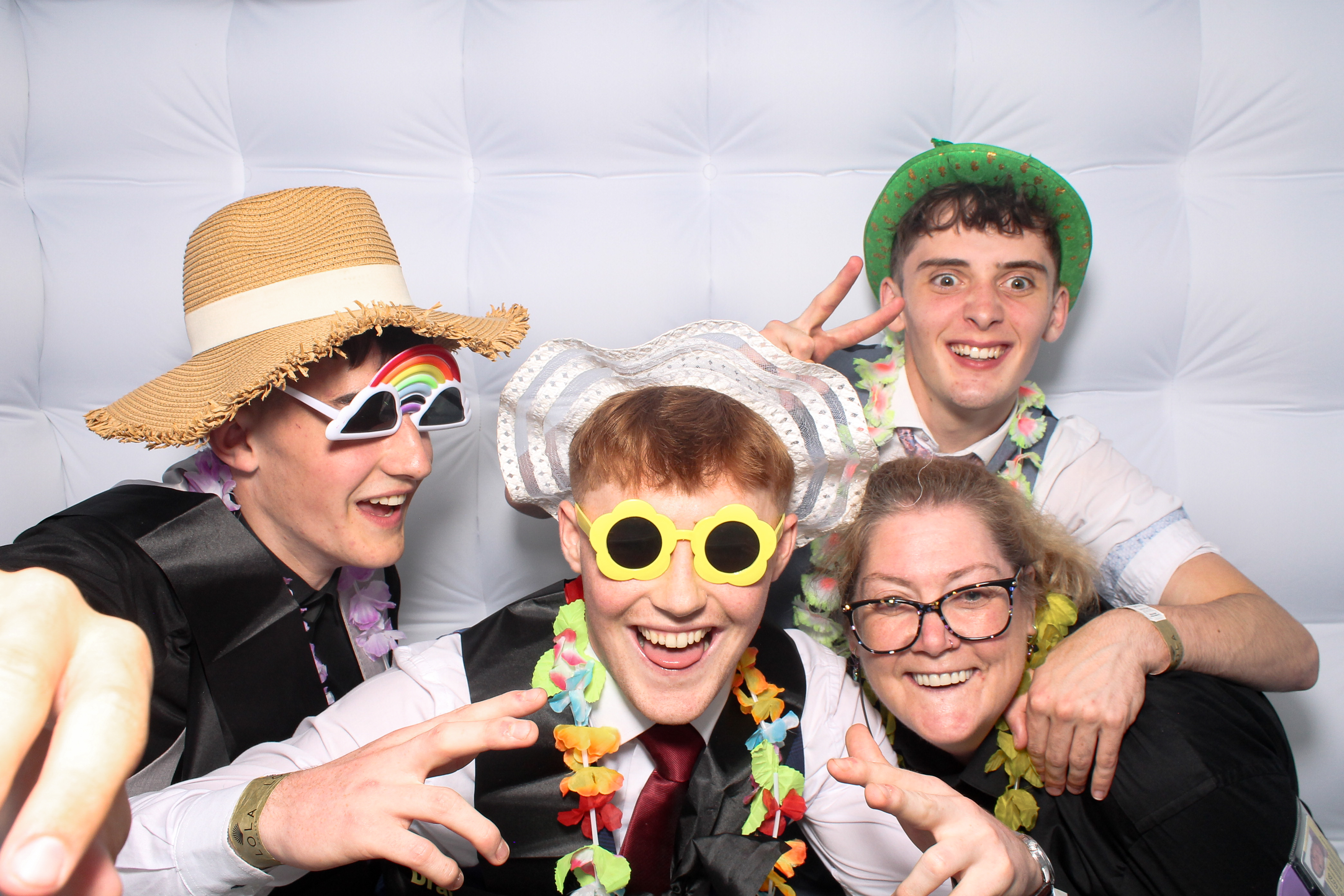 Gortnor Abbey & St.Tiernan's Debs 2026 | View more photos from the event at gallery.snapmagic.ie/u/SnapMagic/Gortnor-Abbey-StTiernans-Debs-2026