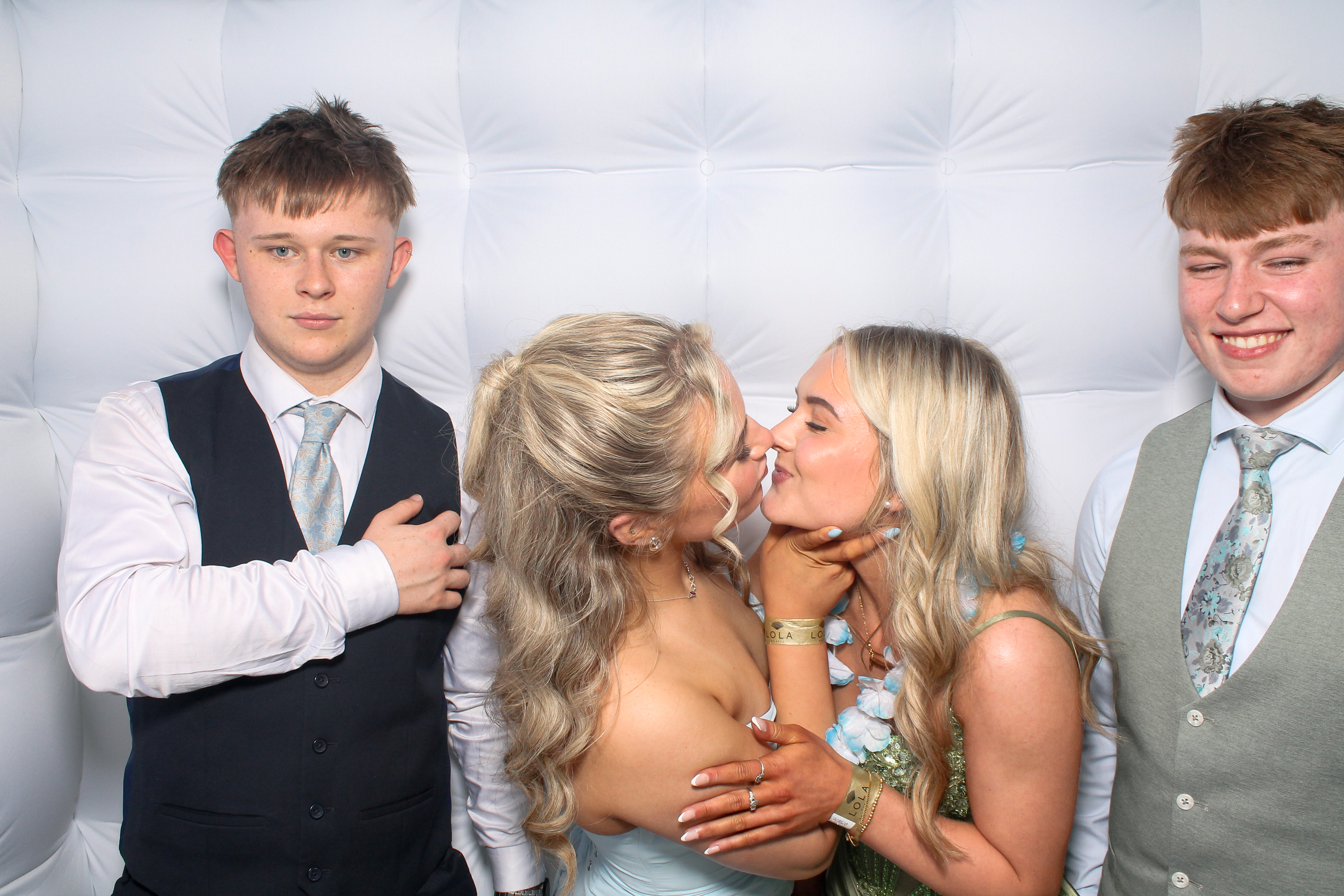 Gortnor Abbey & St.Tiernan's Debs 2026 | View more photos from the event at gallery.snapmagic.ie/u/SnapMagic/Gortnor-Abbey-StTiernans-Debs-2026