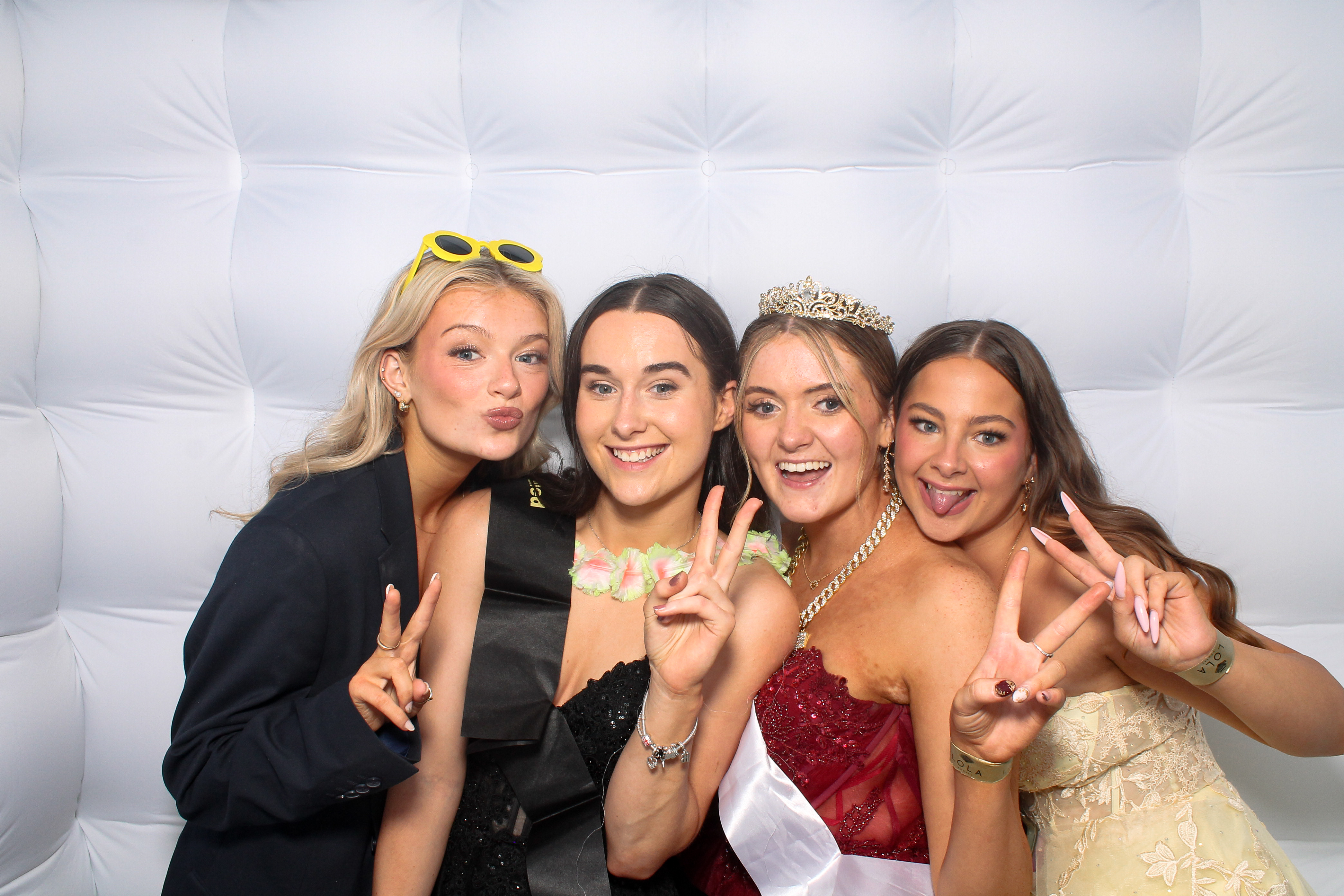 Gortnor Abbey & St.Tiernan's Debs 2026 | View more photos from the event at gallery.snapmagic.ie/u/SnapMagic/Gortnor-Abbey-StTiernans-Debs-2026