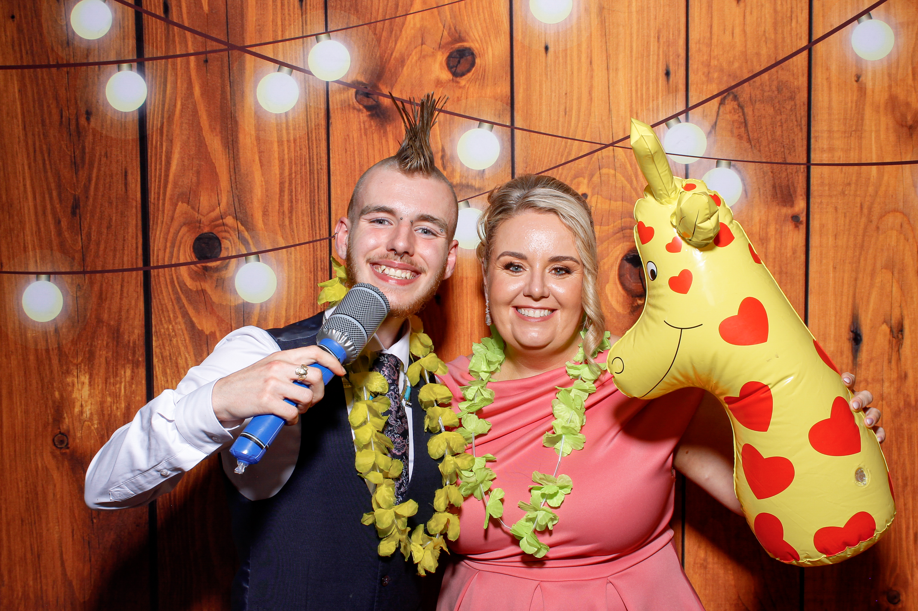 Kaitlynn & Jason | View more photos from the event at gallery.snapmagic.ie/u/SnapMagic/Kaitlynn-Jason