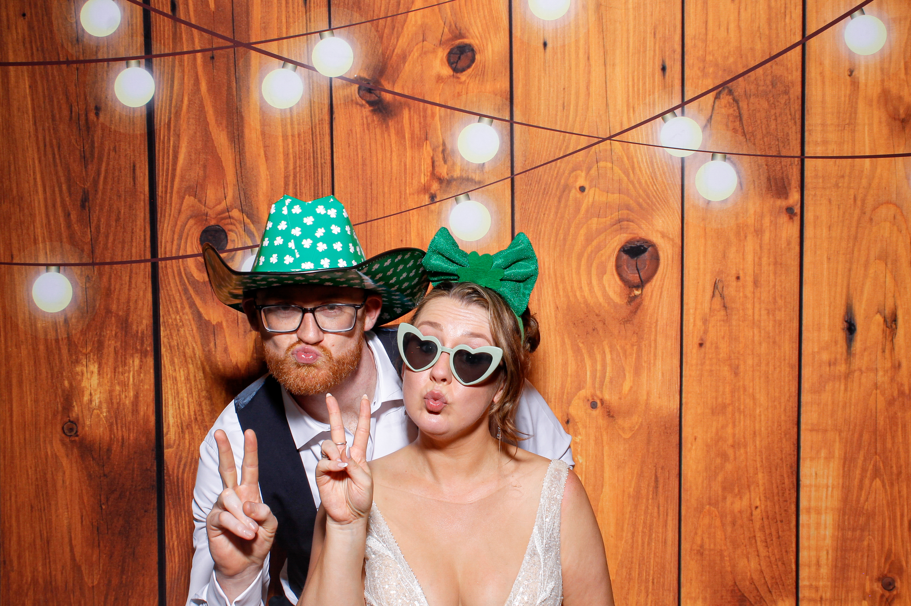 Kaitlynn & Jason | View more photos from the event at gallery.snapmagic.ie/u/SnapMagic/Kaitlynn-Jason