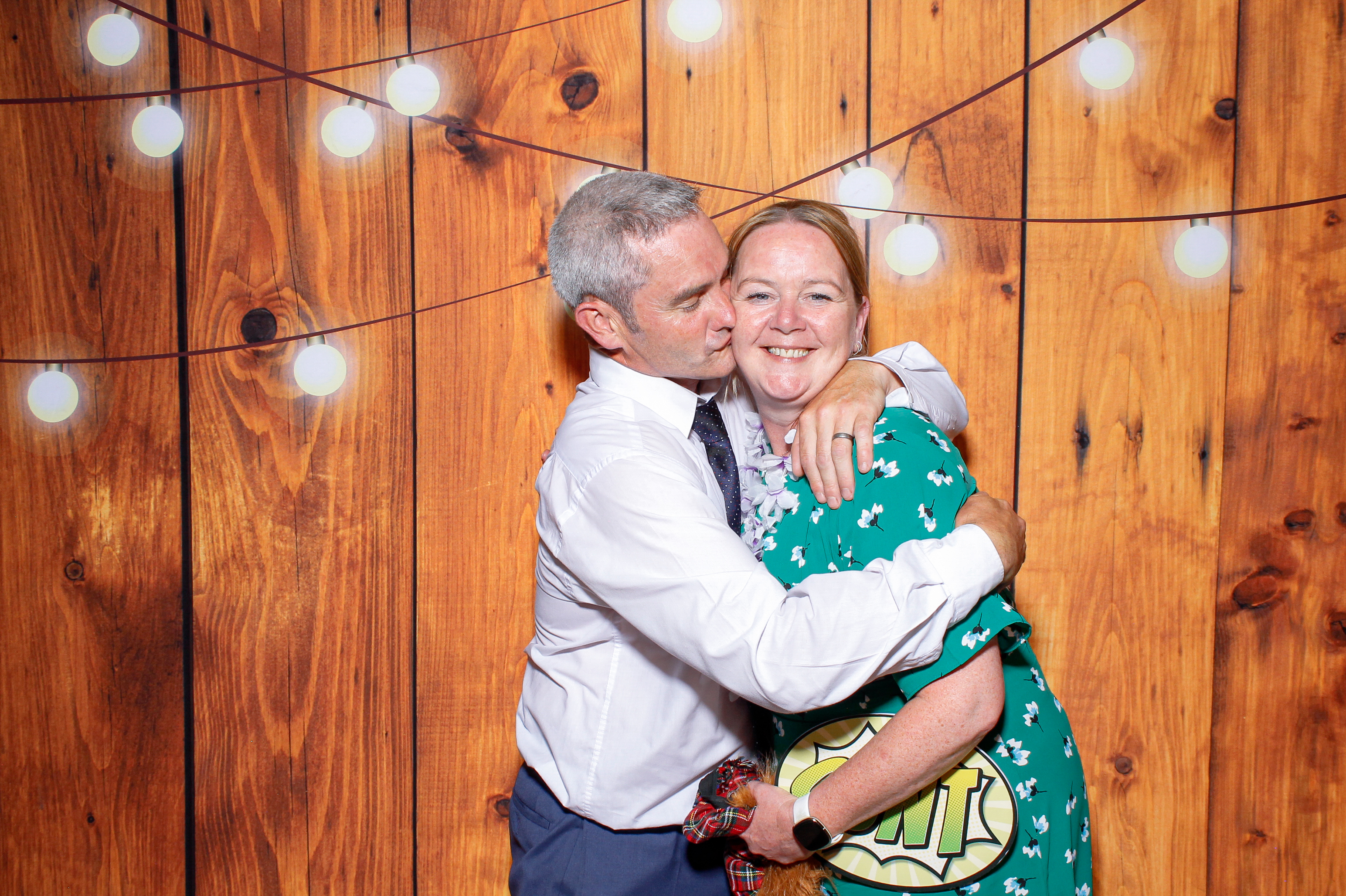 Karen & Colin | View more photos from the event at gallery.snapmagic.ie/u/SnapMagic/Karen-Colin