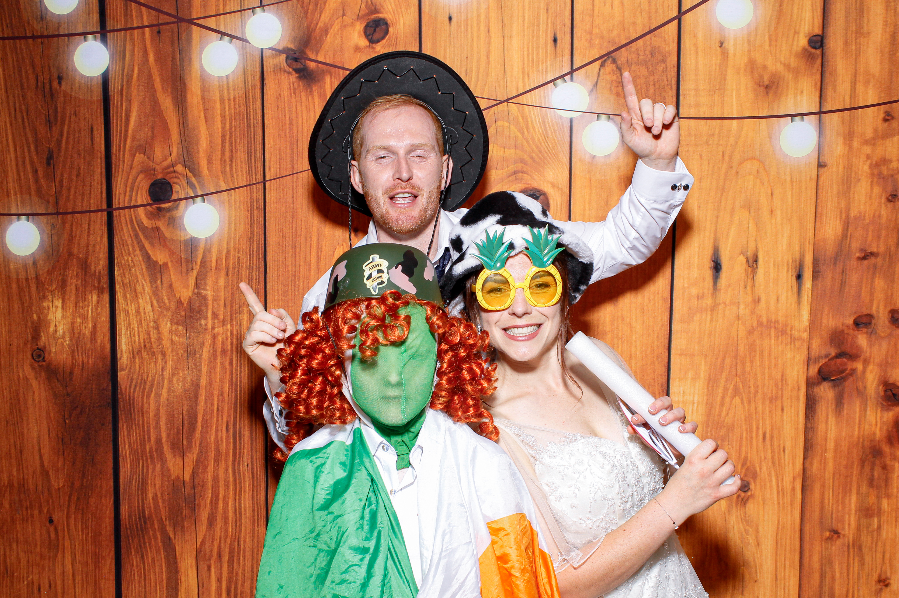 Karen & Colin | View more photos from the event at gallery.snapmagic.ie/u/SnapMagic/Karen-Colin