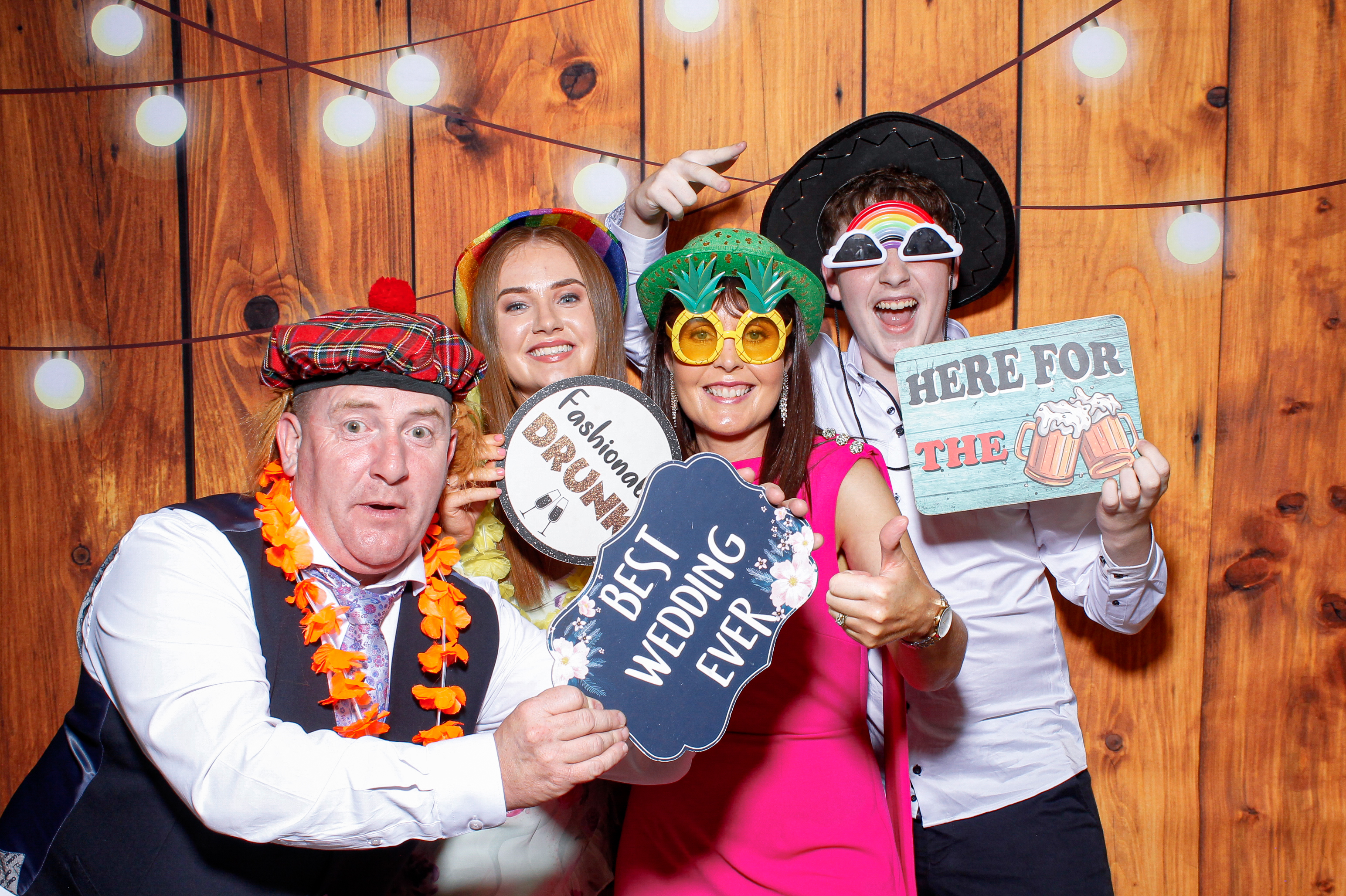 Karen & Colin | View more photos from the event at gallery.snapmagic.ie/u/SnapMagic/Karen-Colin