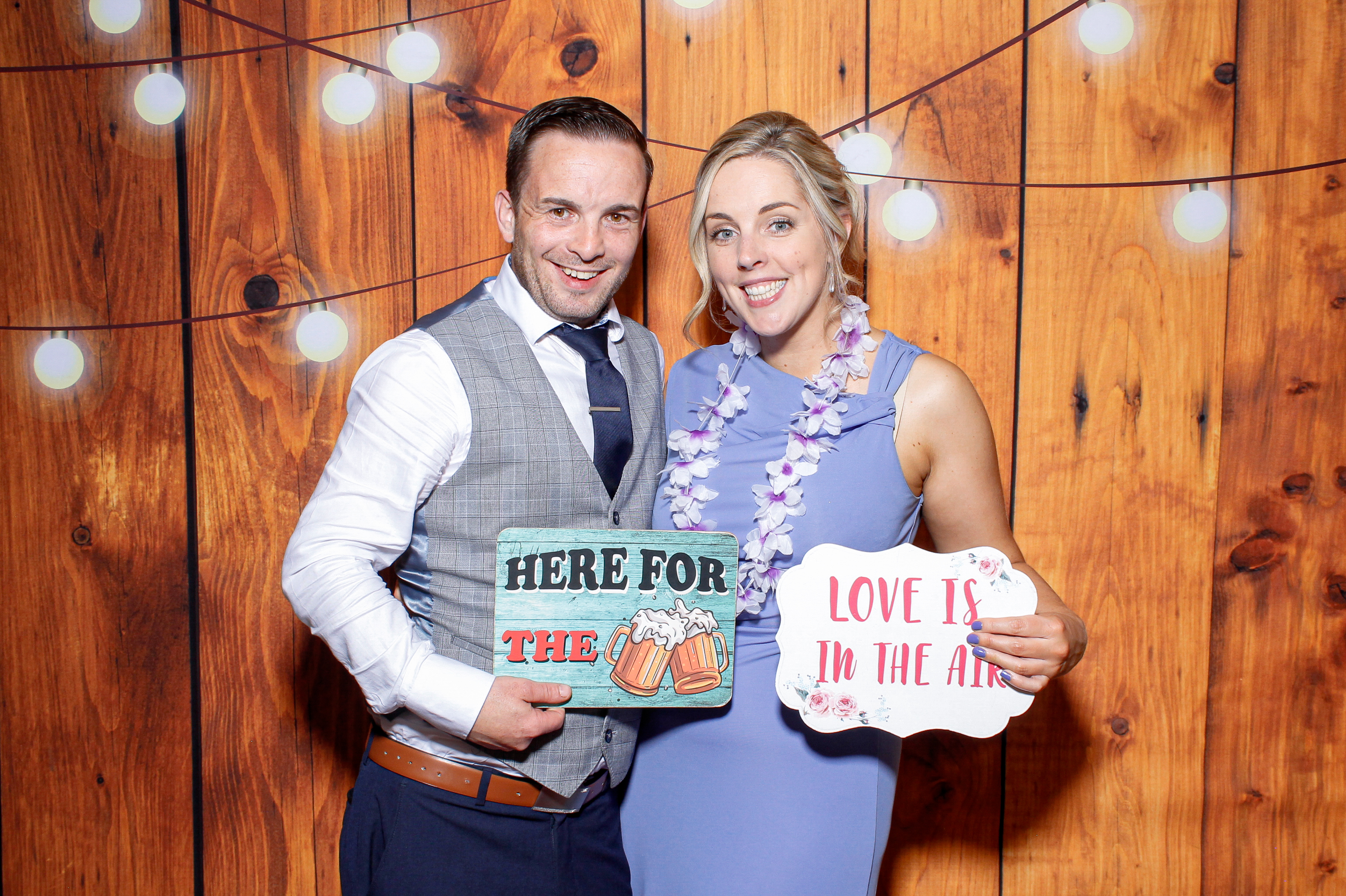 Karen & Colin | View more photos from the event at gallery.snapmagic.ie/u/SnapMagic/Karen-Colin