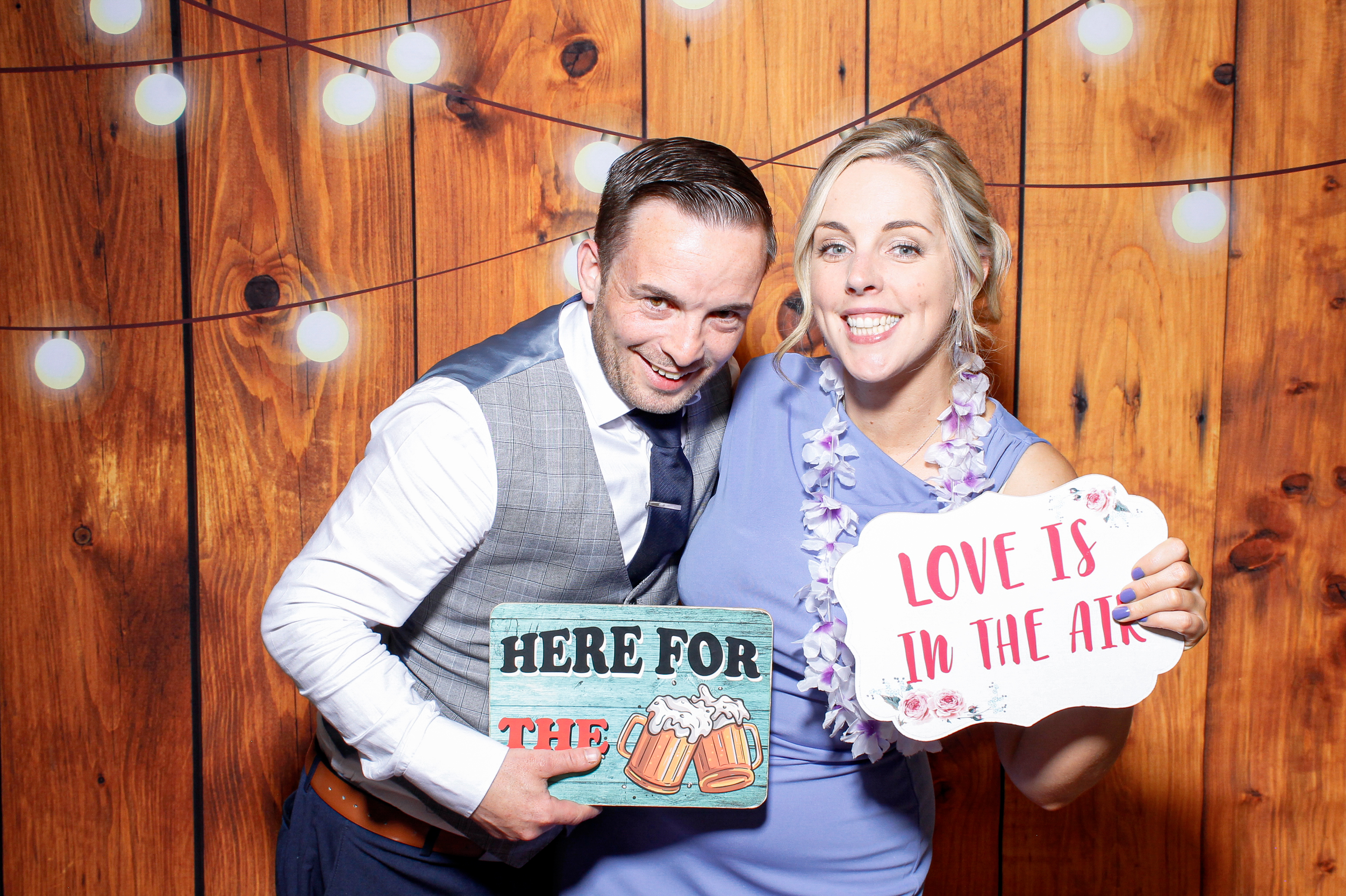 Karen & Colin | View more photos from the event at gallery.snapmagic.ie/u/SnapMagic/Karen-Colin