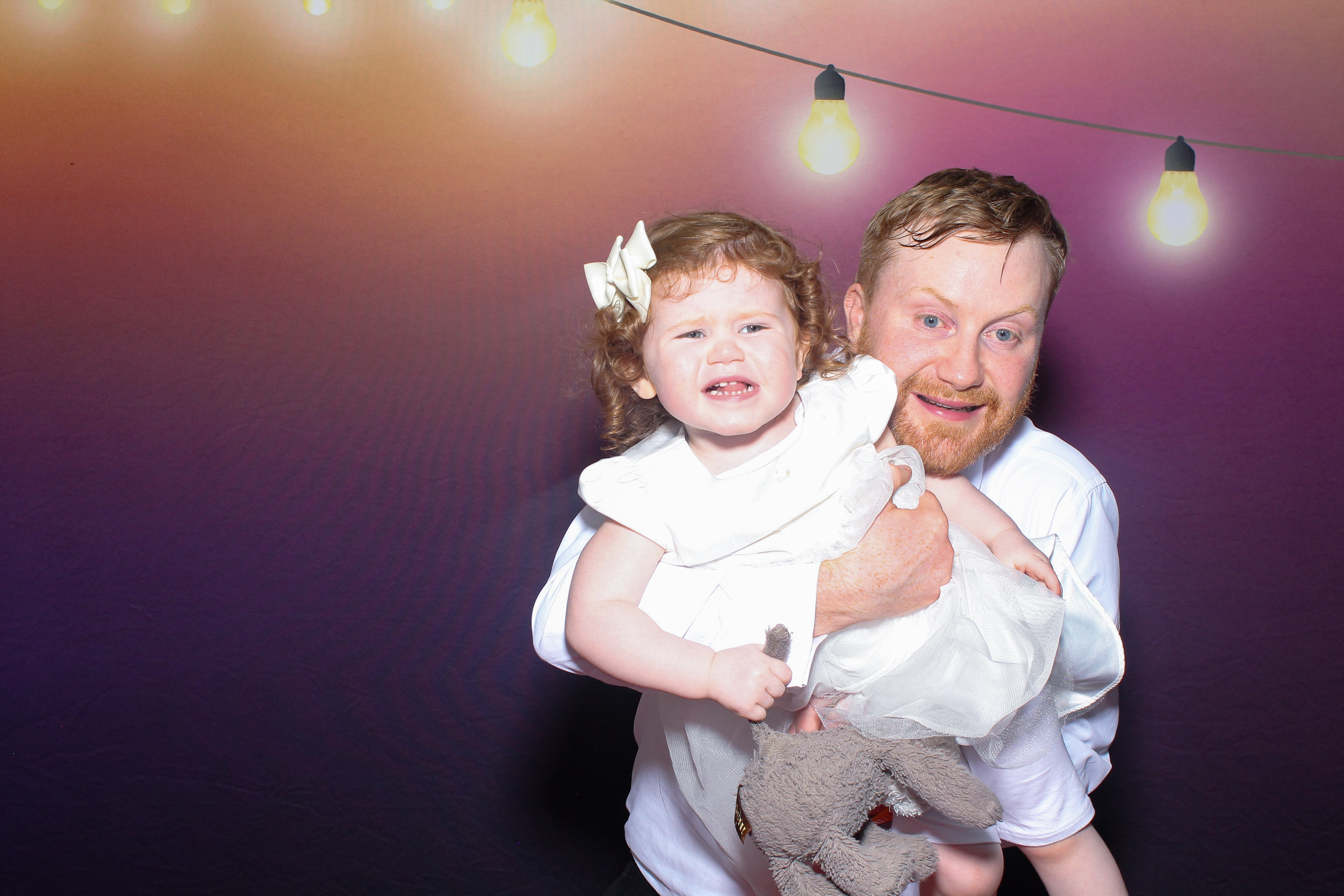 Katie & Cian | View more photos from the event at gallery.snapmagic.ie/u/SnapMagic/Katie-Cian