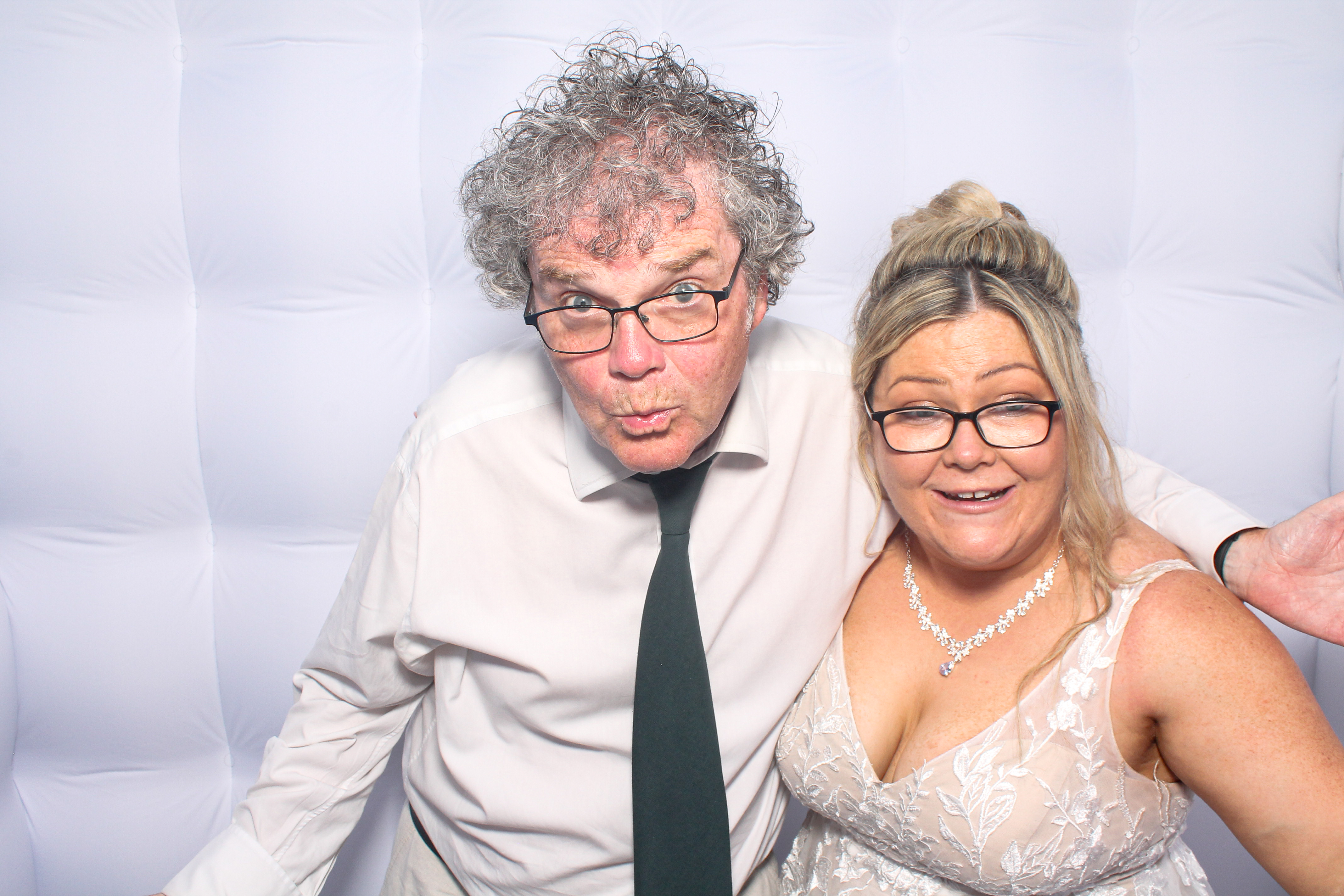 Kerry & David | View more photos from the event at gallery.snapmagic.ie/u/SnapMagic/Kerry-David