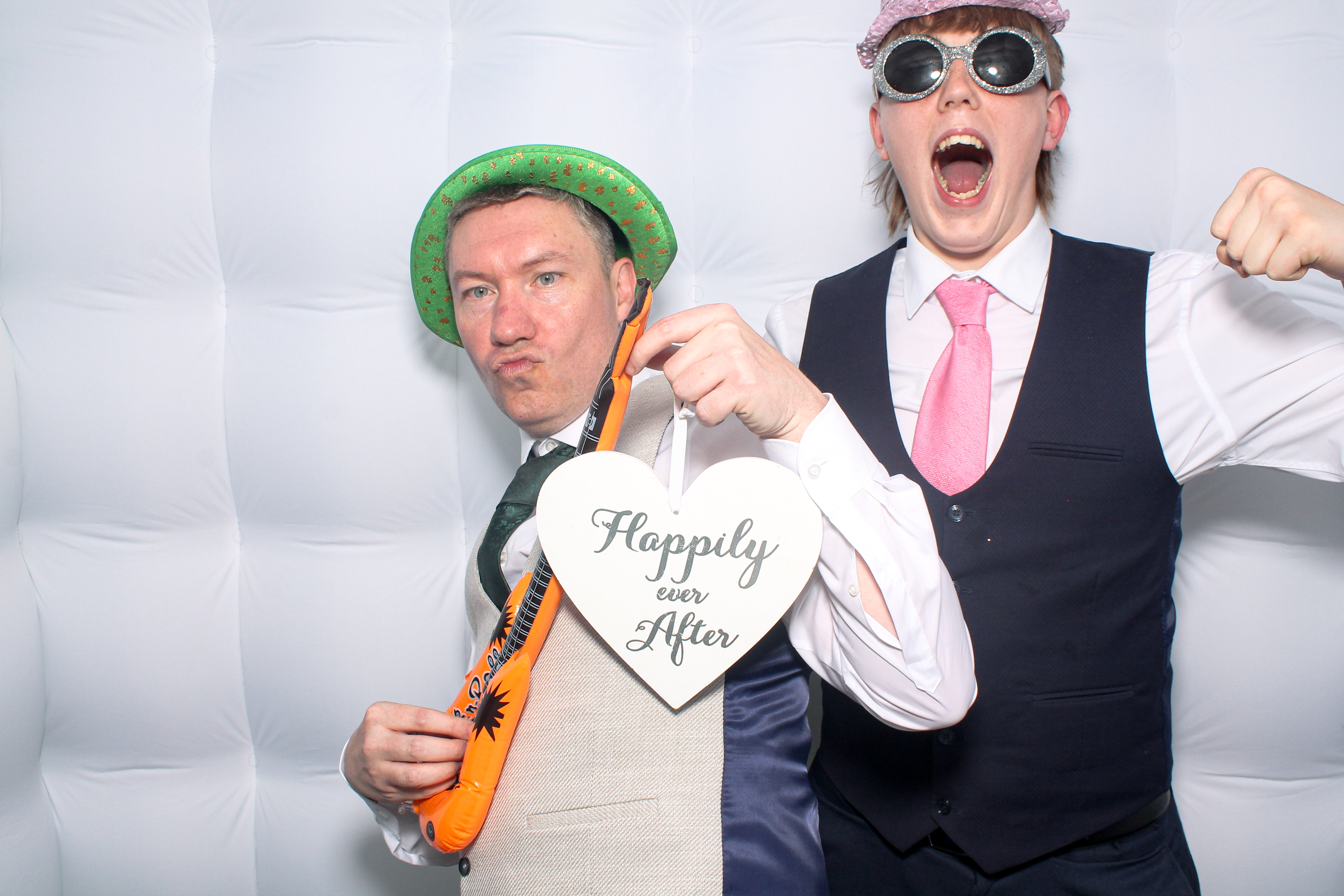 Kerry & David | View more photos from the event at gallery.snapmagic.ie/u/SnapMagic/Kerry-David