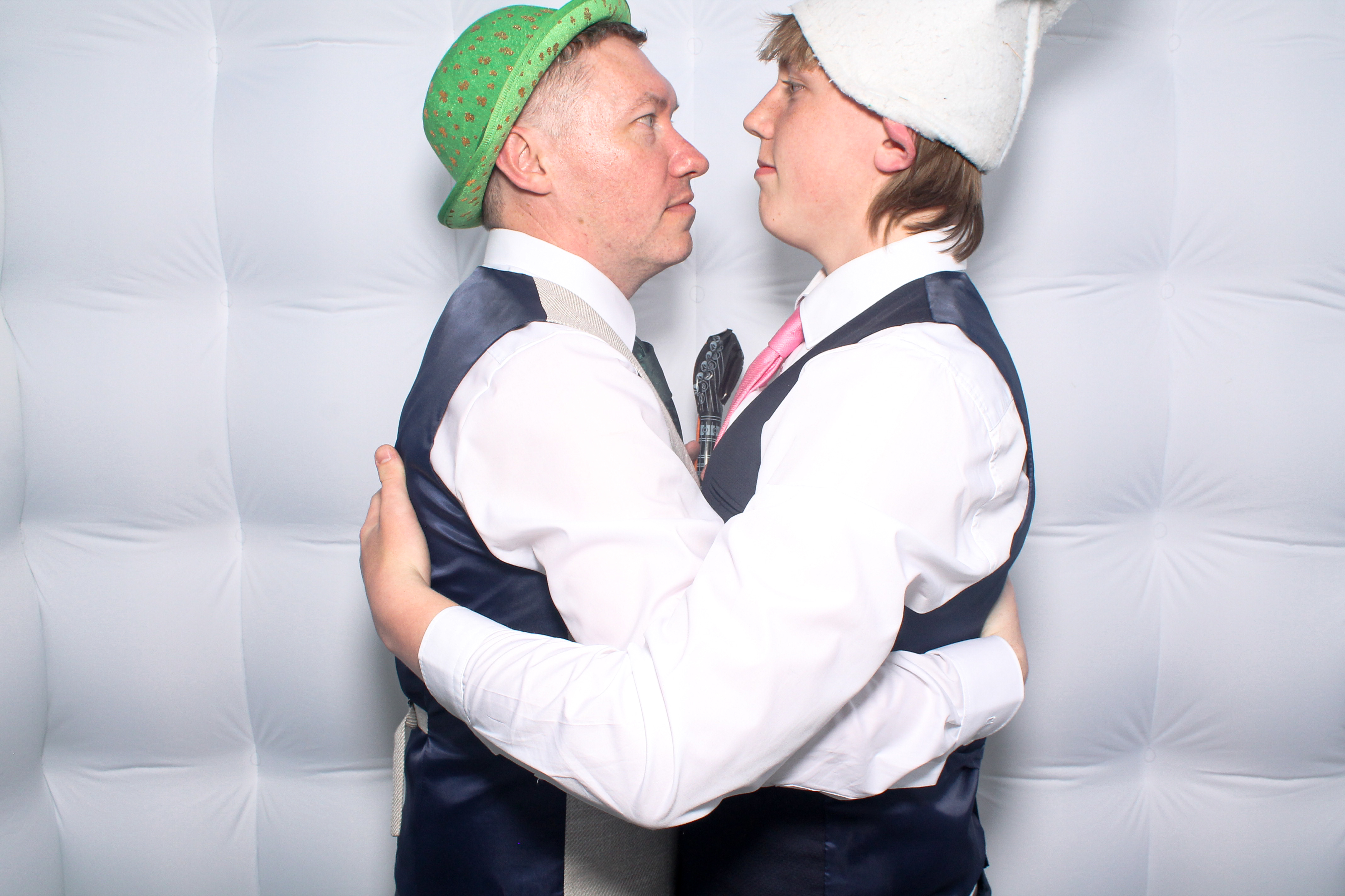 Kerry & David | View more photos from the event at gallery.snapmagic.ie/u/SnapMagic/Kerry-David