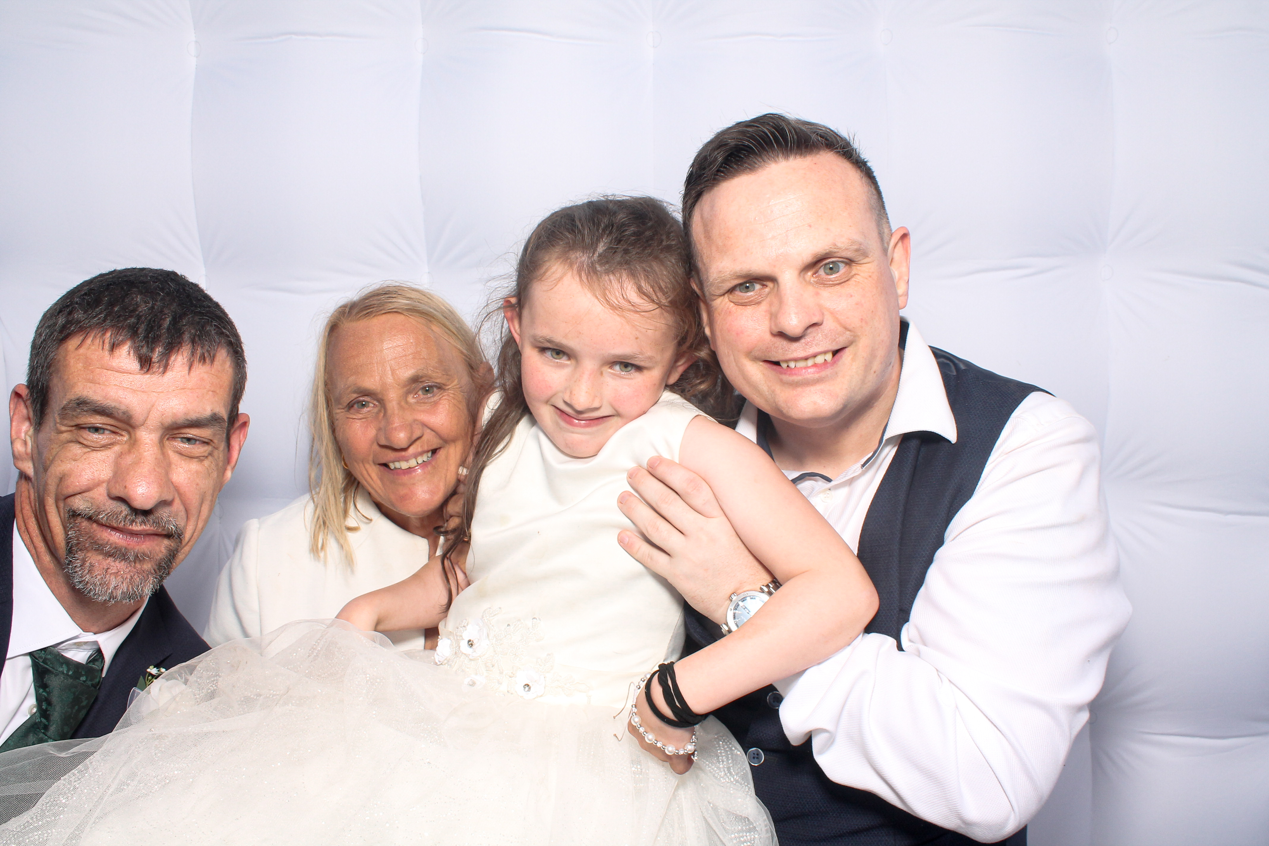 Kerry & David | View more photos from the event at gallery.snapmagic.ie/u/SnapMagic/Kerry-David
