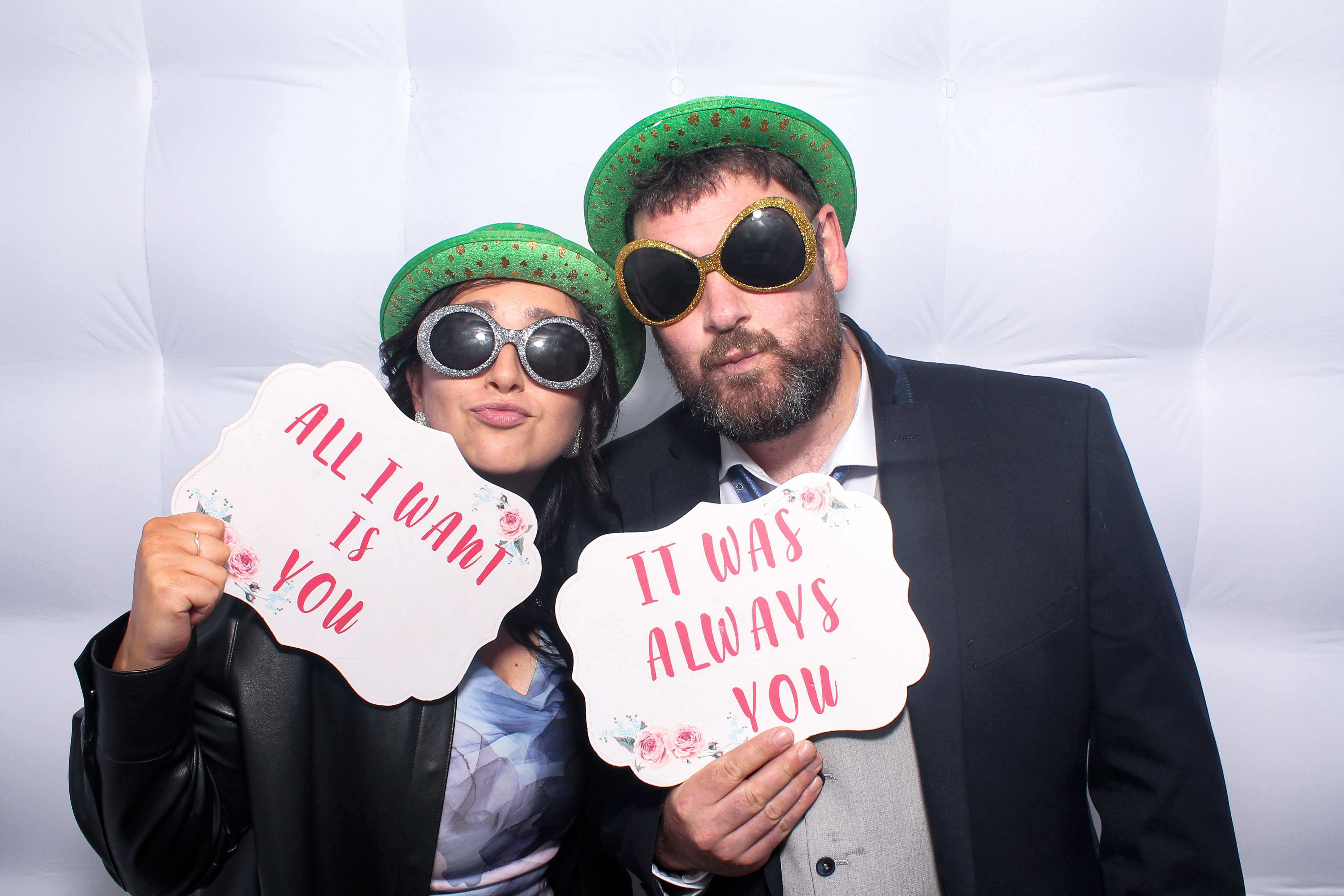 Kieran & Cassandra | View more photos from the event at gallery.snapmagic.ie/u/SnapMagic/Kieran-Cassandra