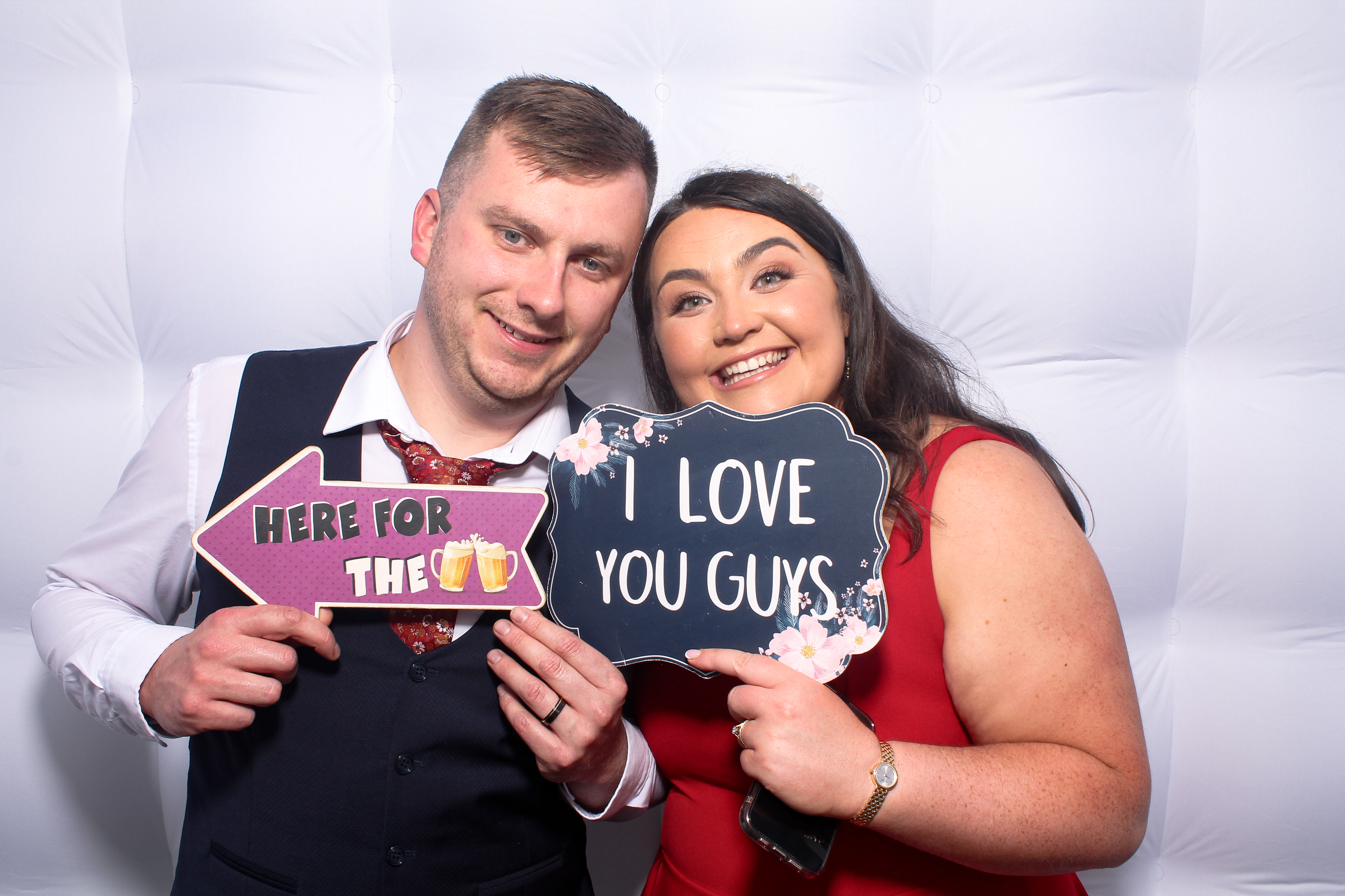 Kieran & Cassandra | View more photos from the event at gallery.snapmagic.ie/u/SnapMagic/Kieran-Cassandra