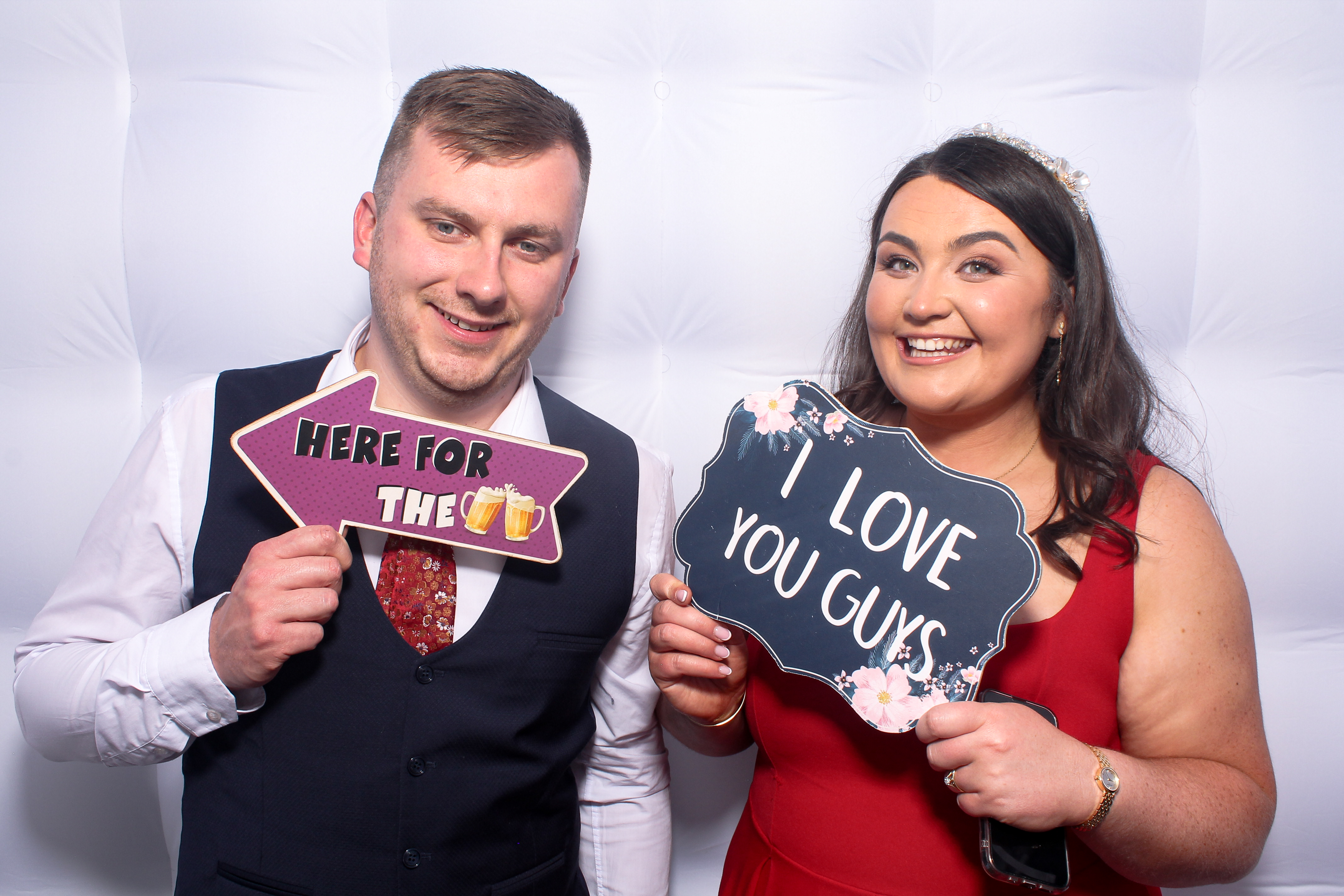 Kieran & Cassandra | View more photos from the event at gallery.snapmagic.ie/u/SnapMagic/Kieran-Cassandra
