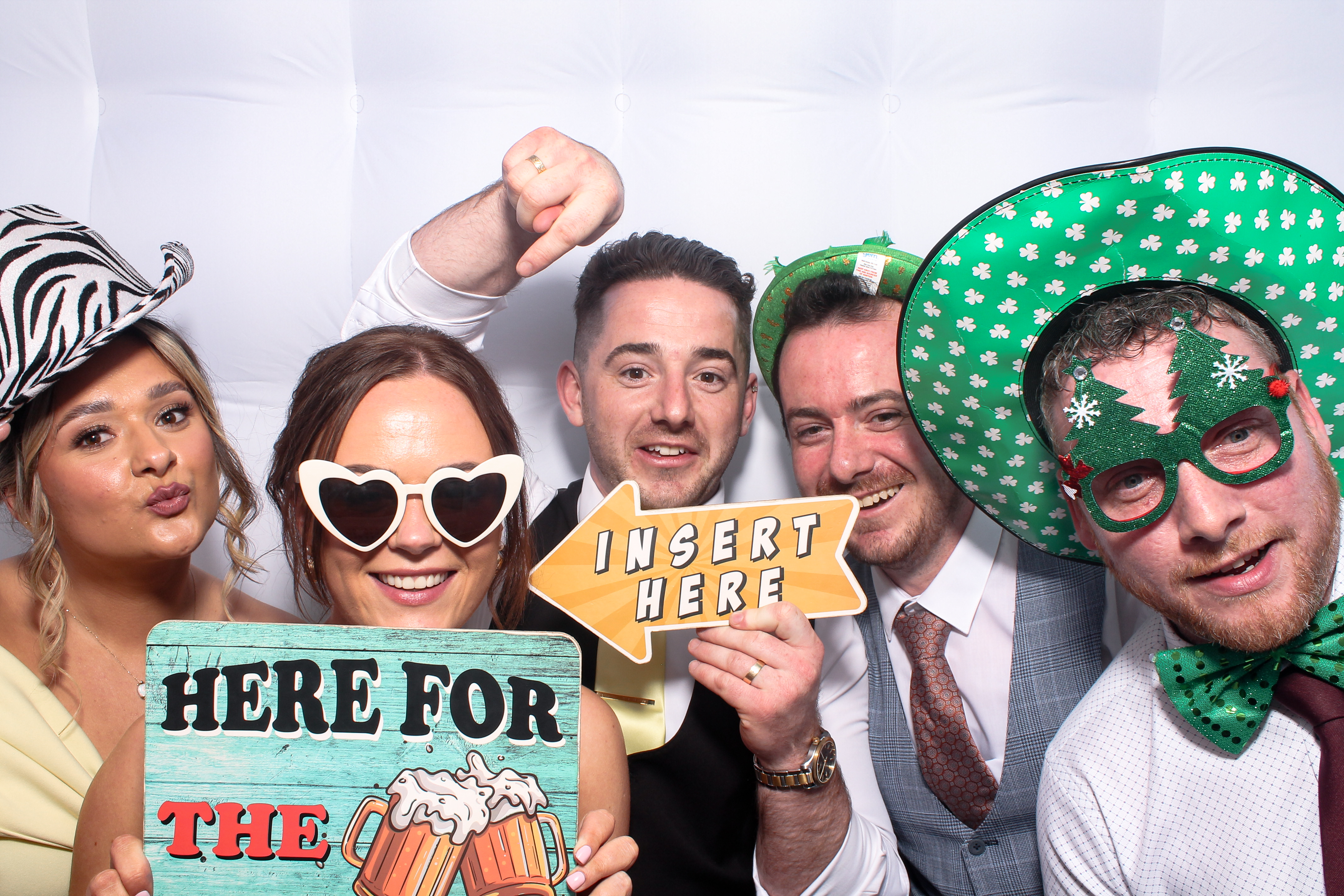 Kieran & Cassandra | View more photos from the event at gallery.snapmagic.ie/u/SnapMagic/Kieran-Cassandra