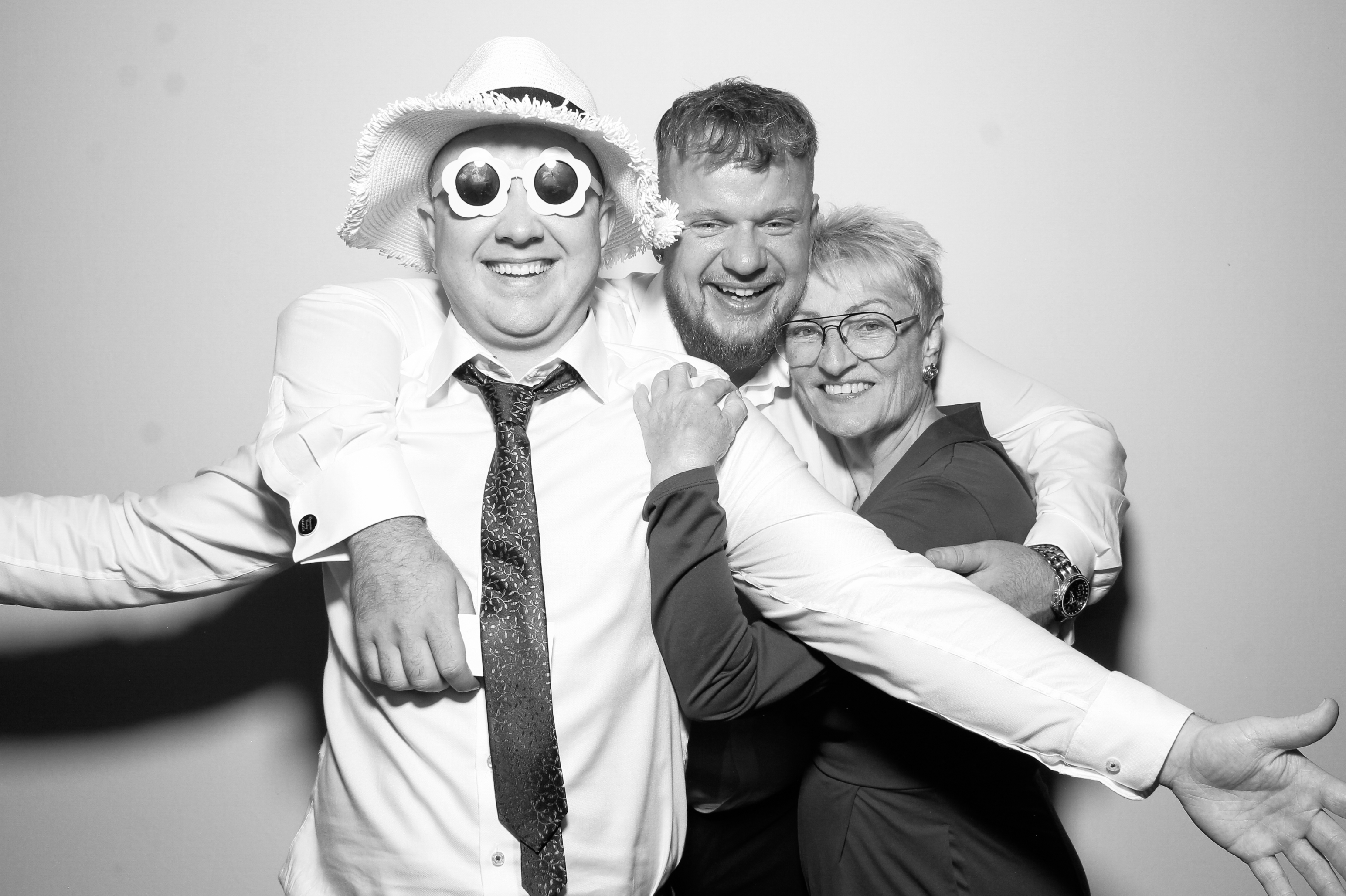 Laura & David's Wedding | View more photos from the event at gallery.snapmagic.ie/u/SnapMagic/Laura-Davids-Wedding