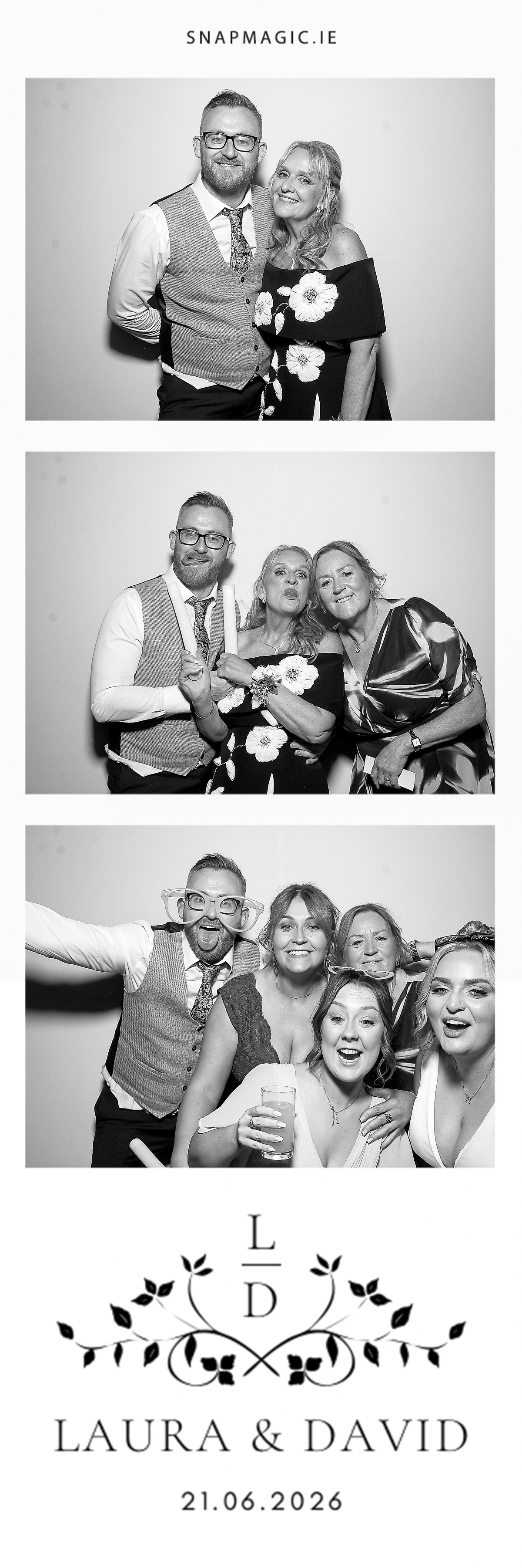 Laura & David's Wedding | View more photos from the event at gallery.snapmagic.ie/u/SnapMagic/Laura-Davids-Wedding