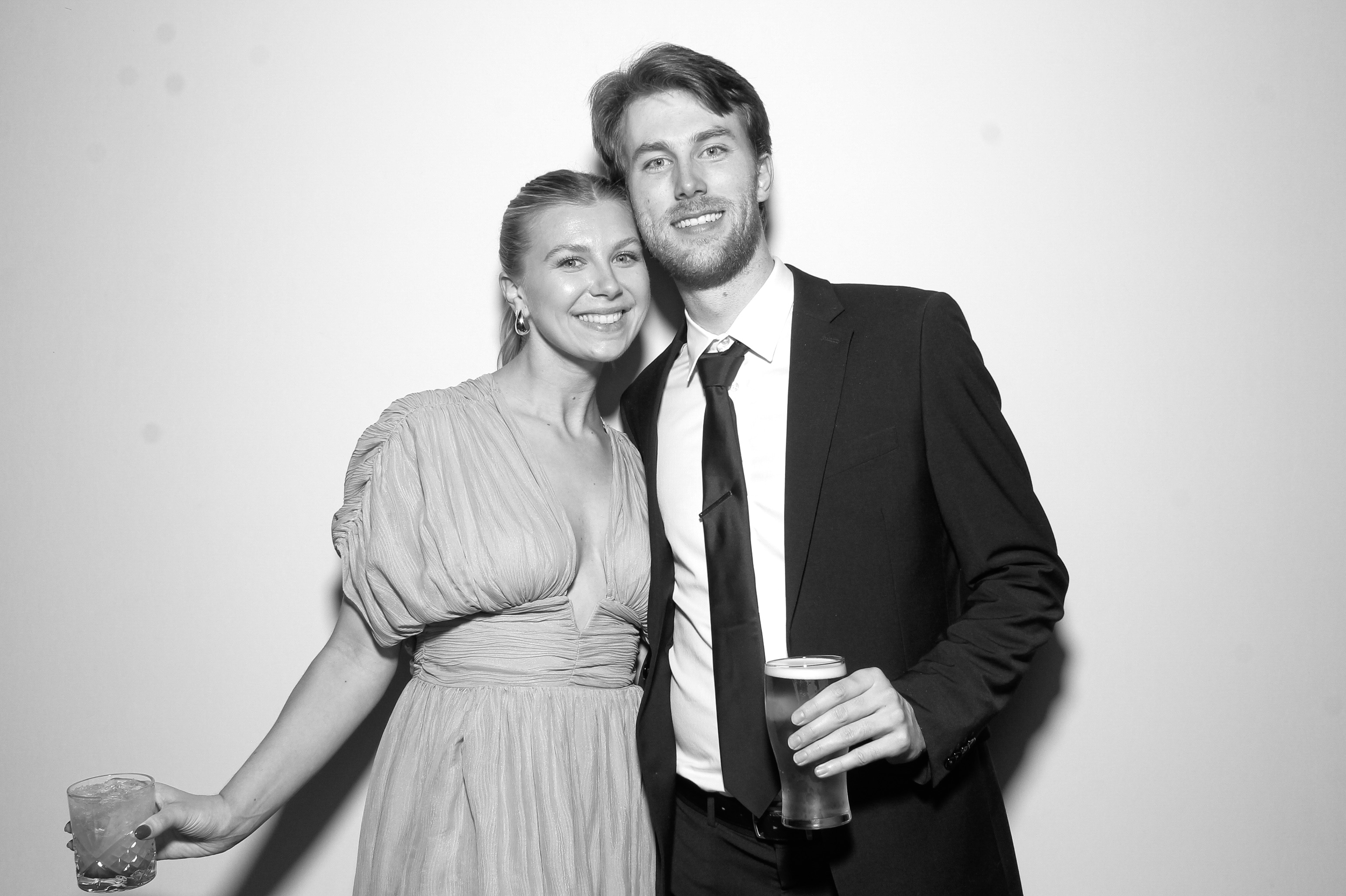 Mackenzie & Spencer | View more photos from the event at gallery.snapmagic.ie/u/SnapMagic/Mackenzie-Spencer