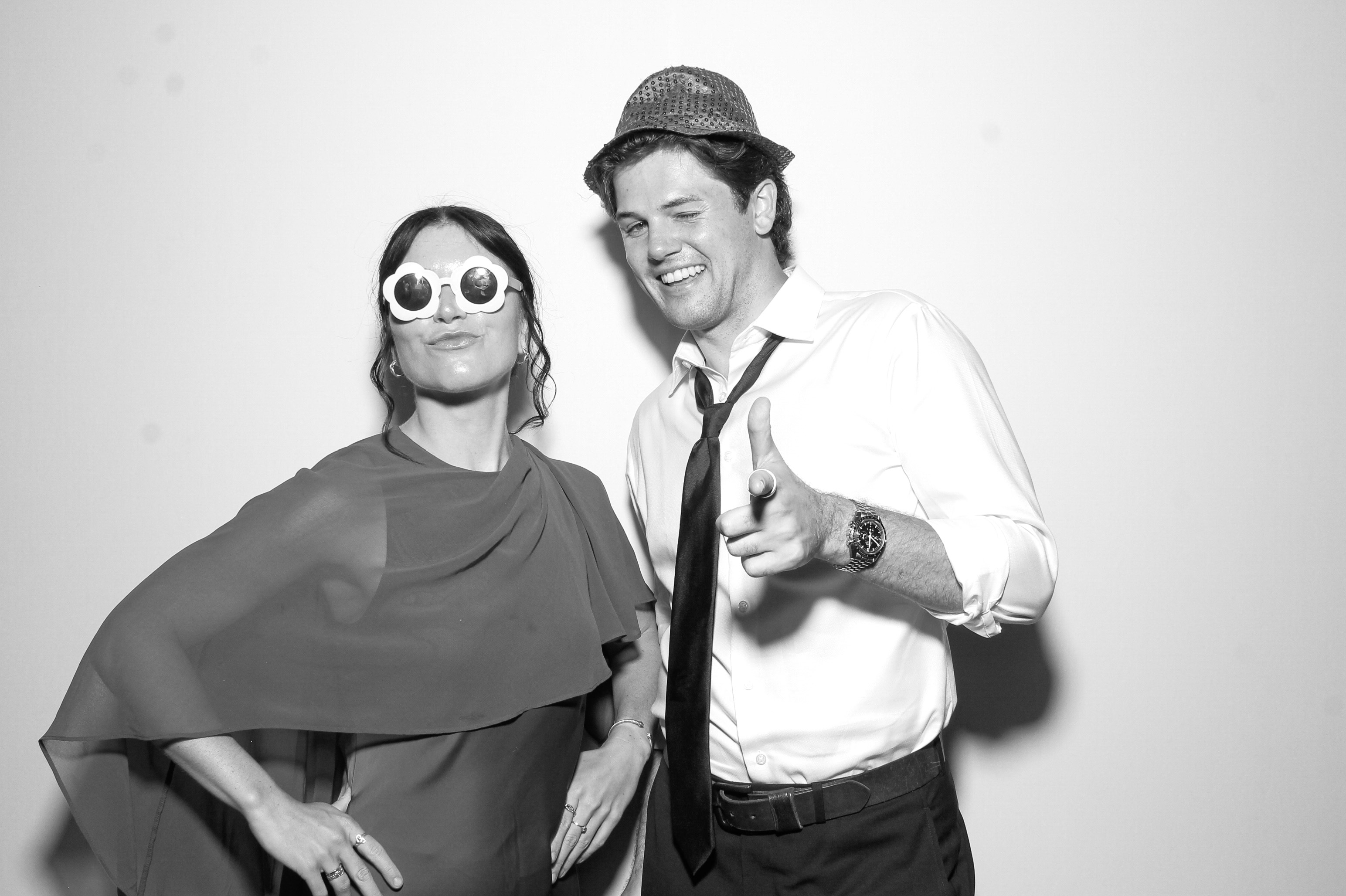 Mackenzie & Spencer | View more photos from the event at gallery.snapmagic.ie/u/SnapMagic/Mackenzie-Spencer