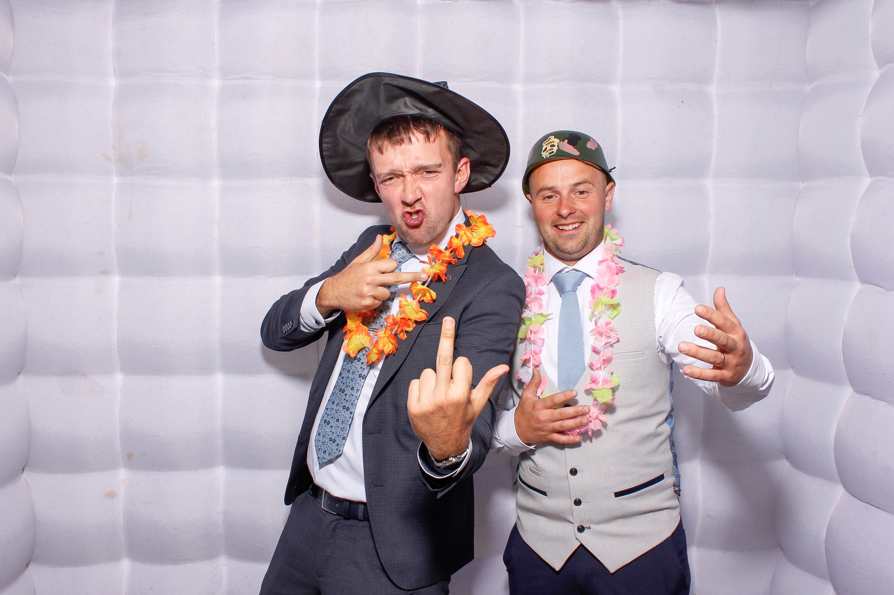 Mariesa & Ryan | View more photos from the event at gallery.snapmagic.ie/u/SnapMagic/Mariesa-Ryan