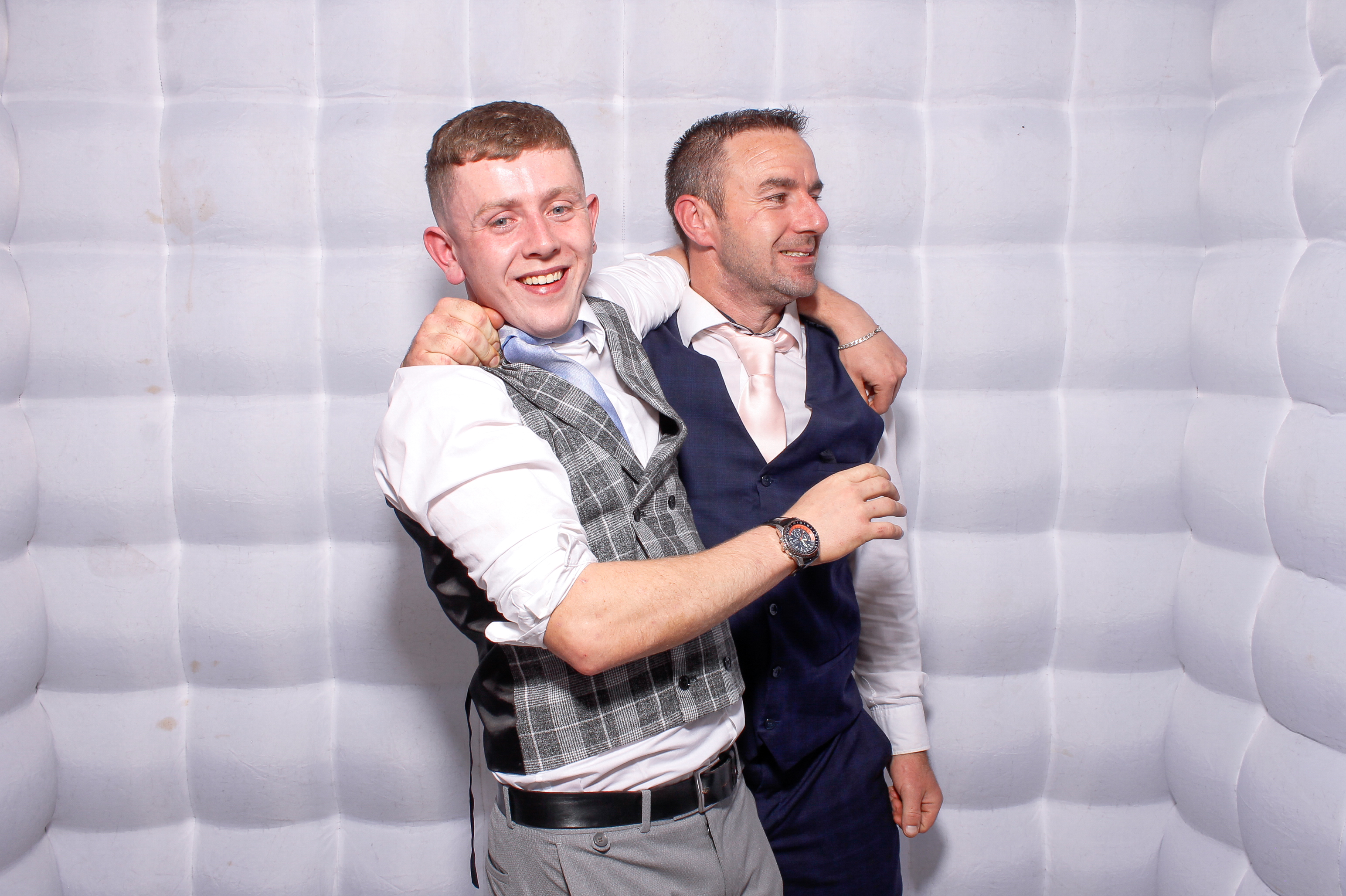 Mariesa & Ryan | View more photos from the event at gallery.snapmagic.ie/u/SnapMagic/Mariesa-Ryan
