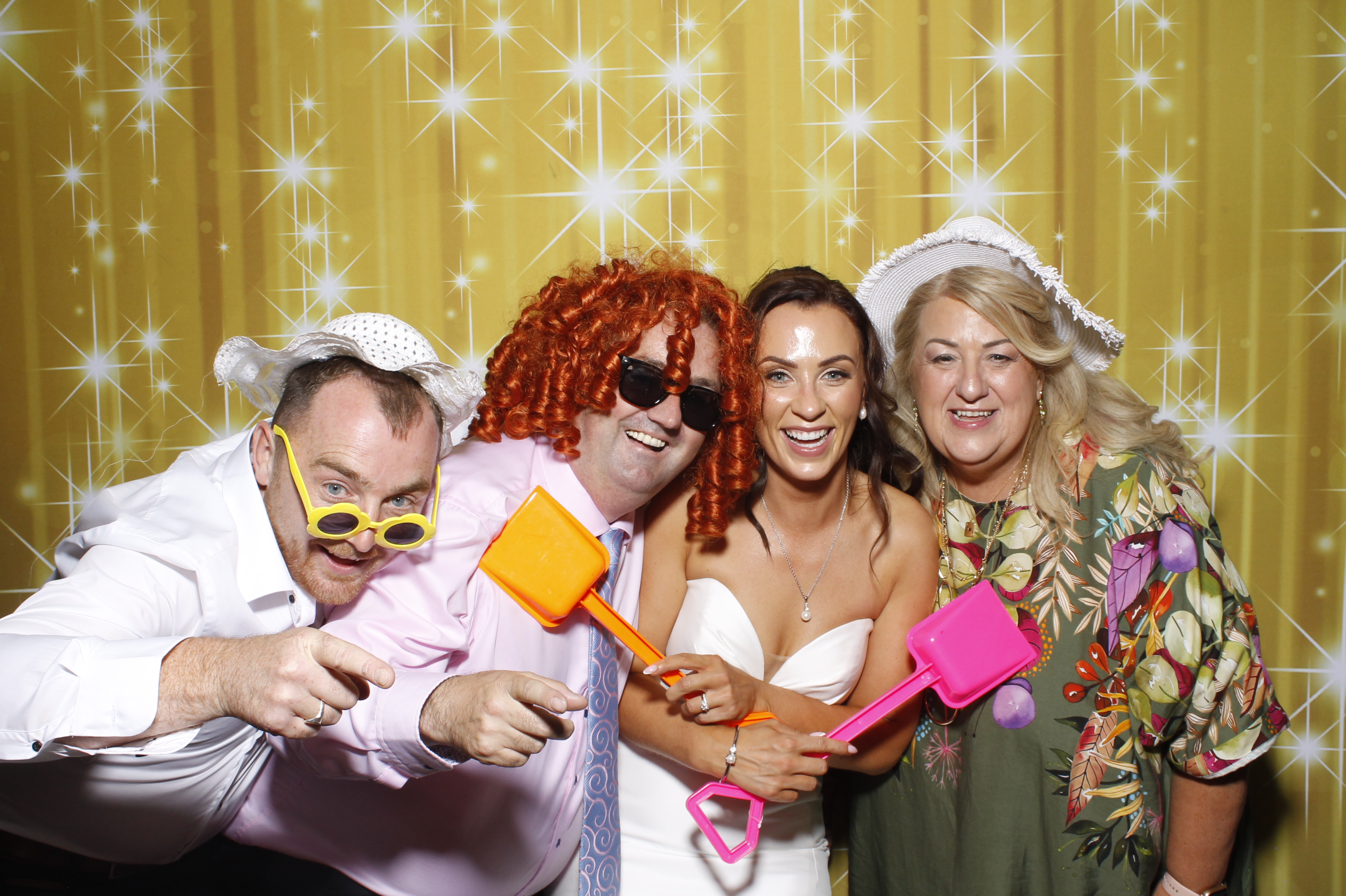 Michelle & David | View more photos from the event at gallery.snapmagic.ie/u/SnapMagic/Michelle-David
