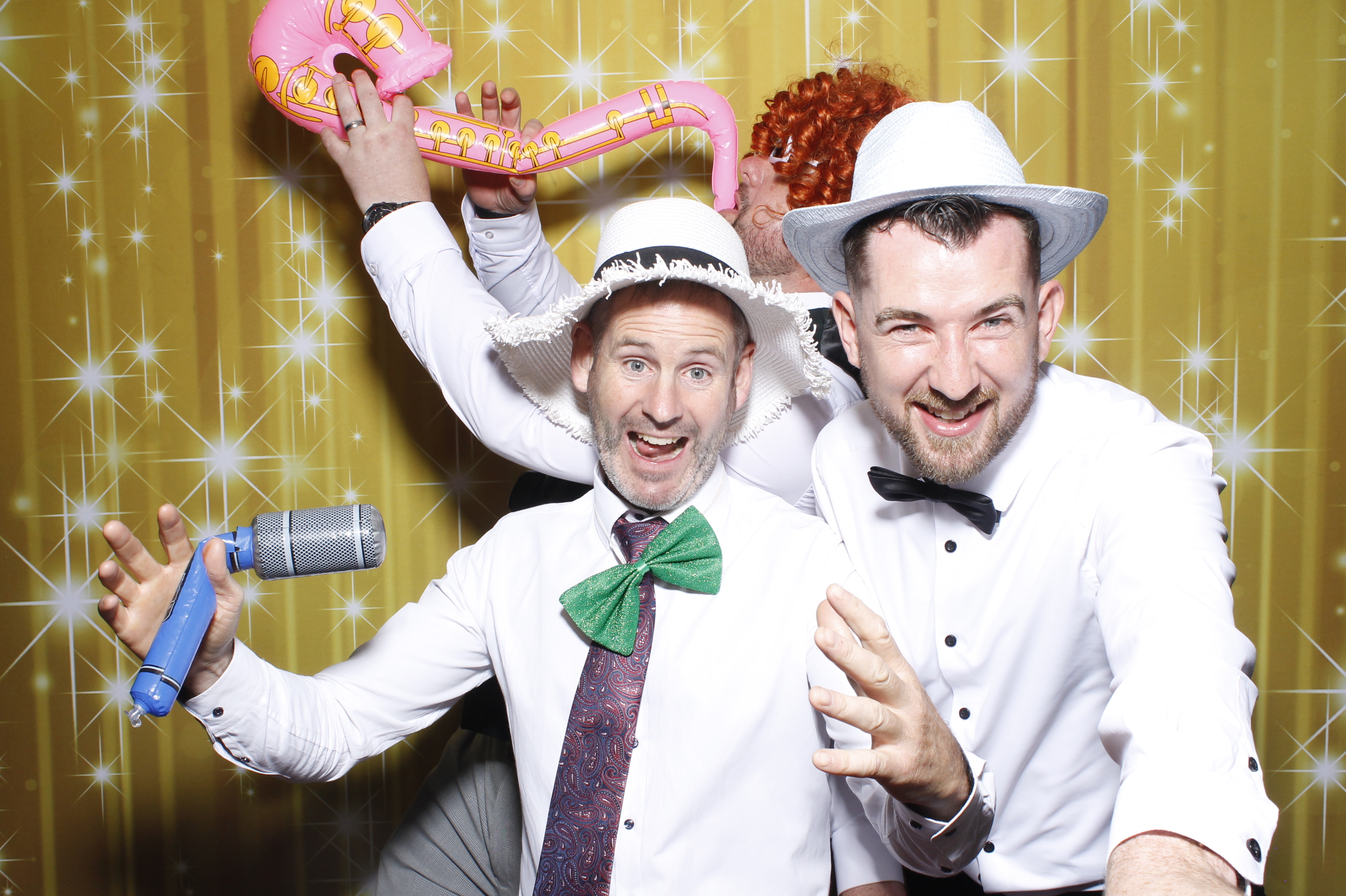Michelle & David | View more photos from the event at gallery.snapmagic.ie/u/SnapMagic/Michelle-David