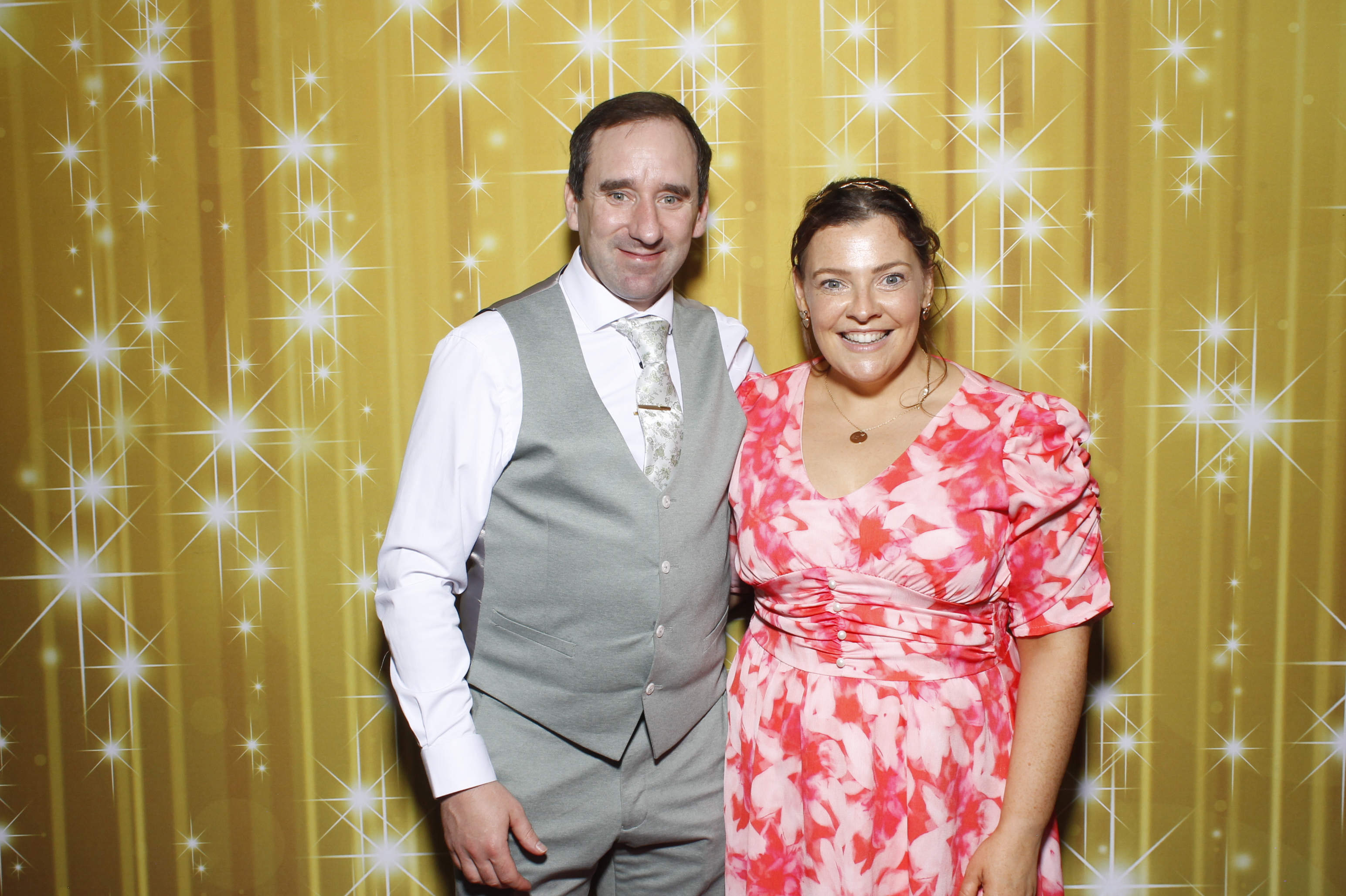 Michelle & David | View more photos from the event at gallery.snapmagic.ie/u/SnapMagic/Michelle-David