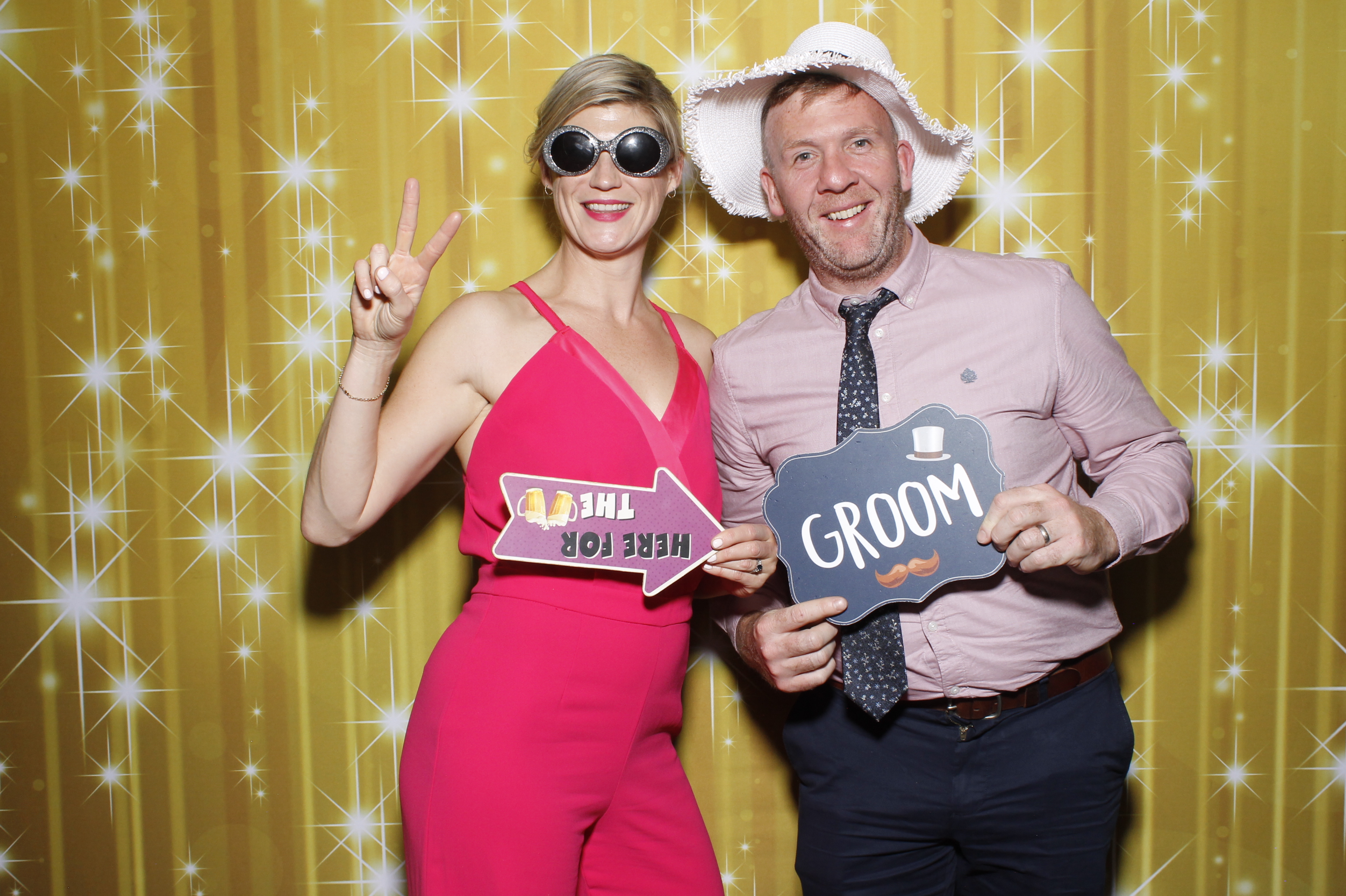 Michelle & David | View more photos from the event at gallery.snapmagic.ie/u/SnapMagic/Michelle-David