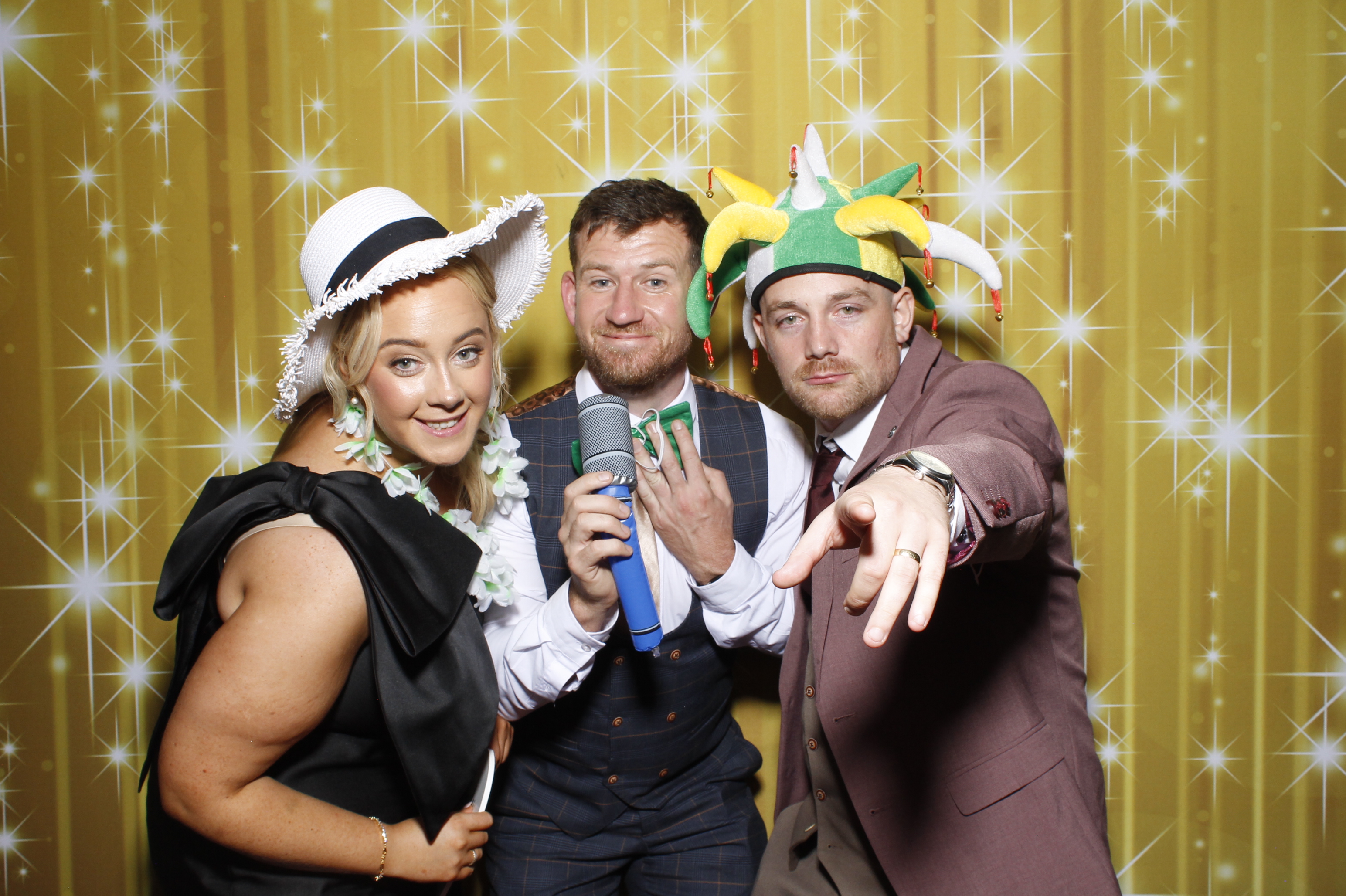 Michelle & David | View more photos from the event at gallery.snapmagic.ie/u/SnapMagic/Michelle-David