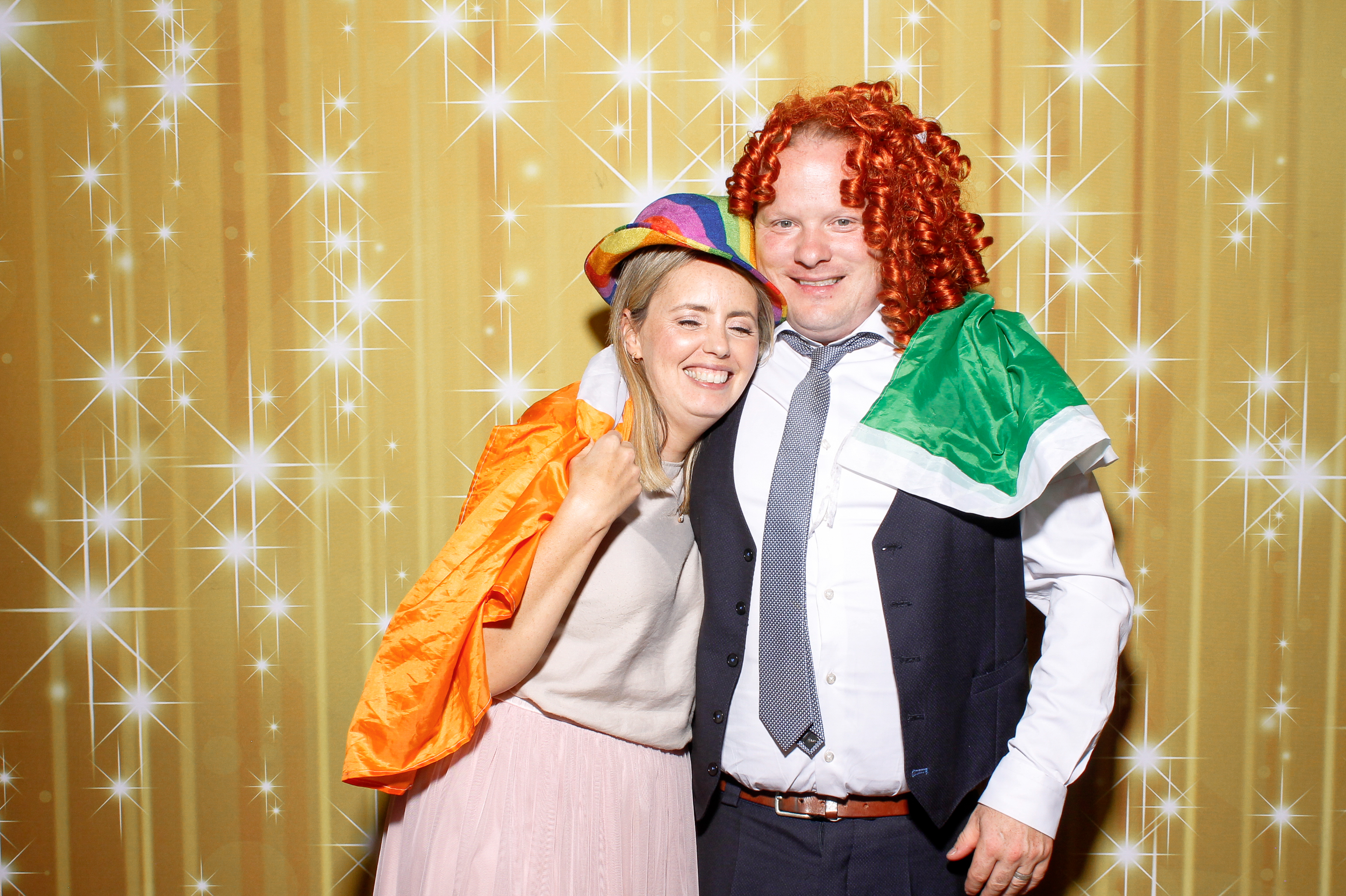 Nadine & Ciaran | View more photos from the event at gallery.snapmagic.ie/u/SnapMagic/Nadine-Ciaran