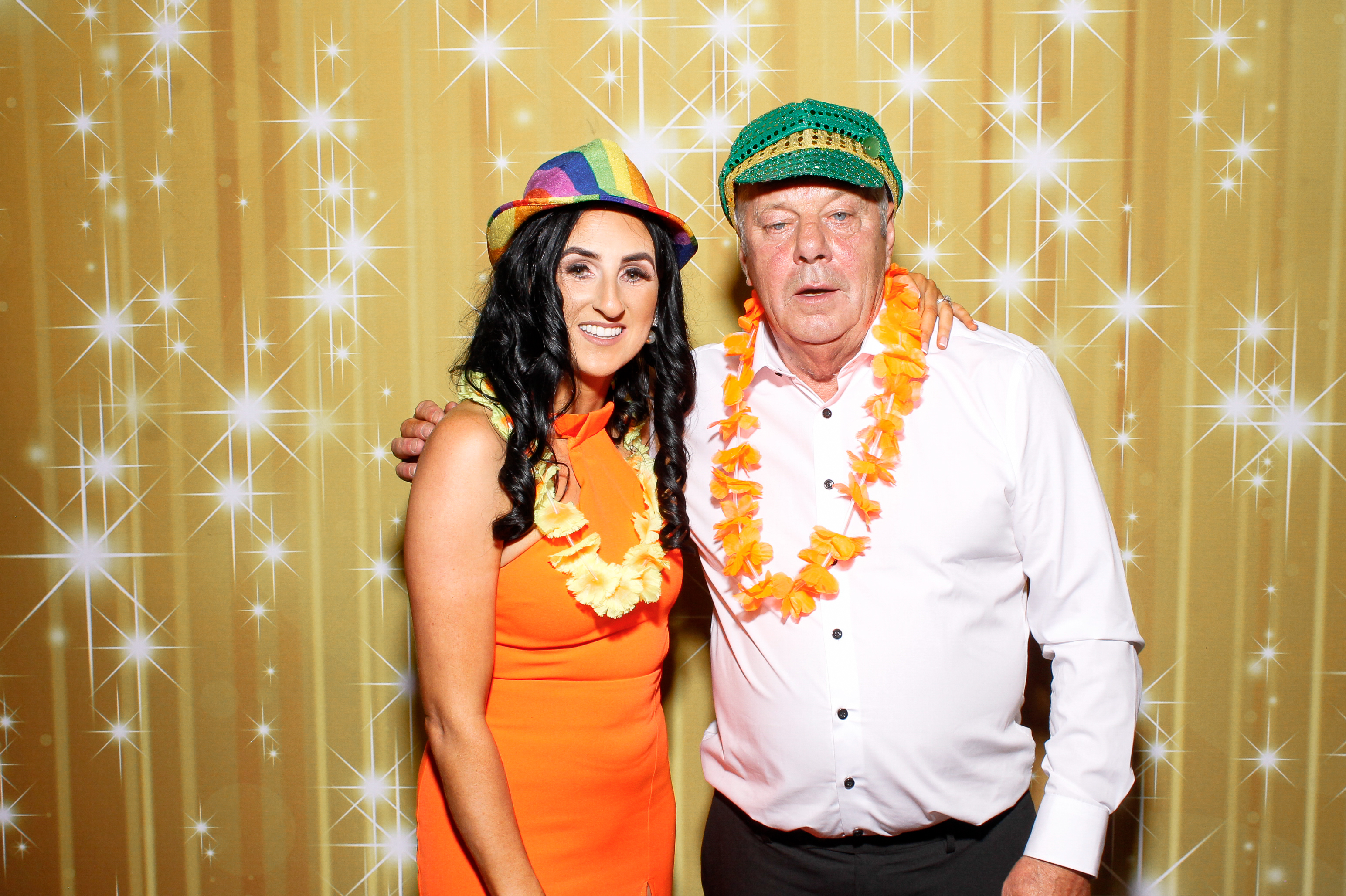 Nadine & Ciaran | View more photos from the event at gallery.snapmagic.ie/u/SnapMagic/Nadine-Ciaran
