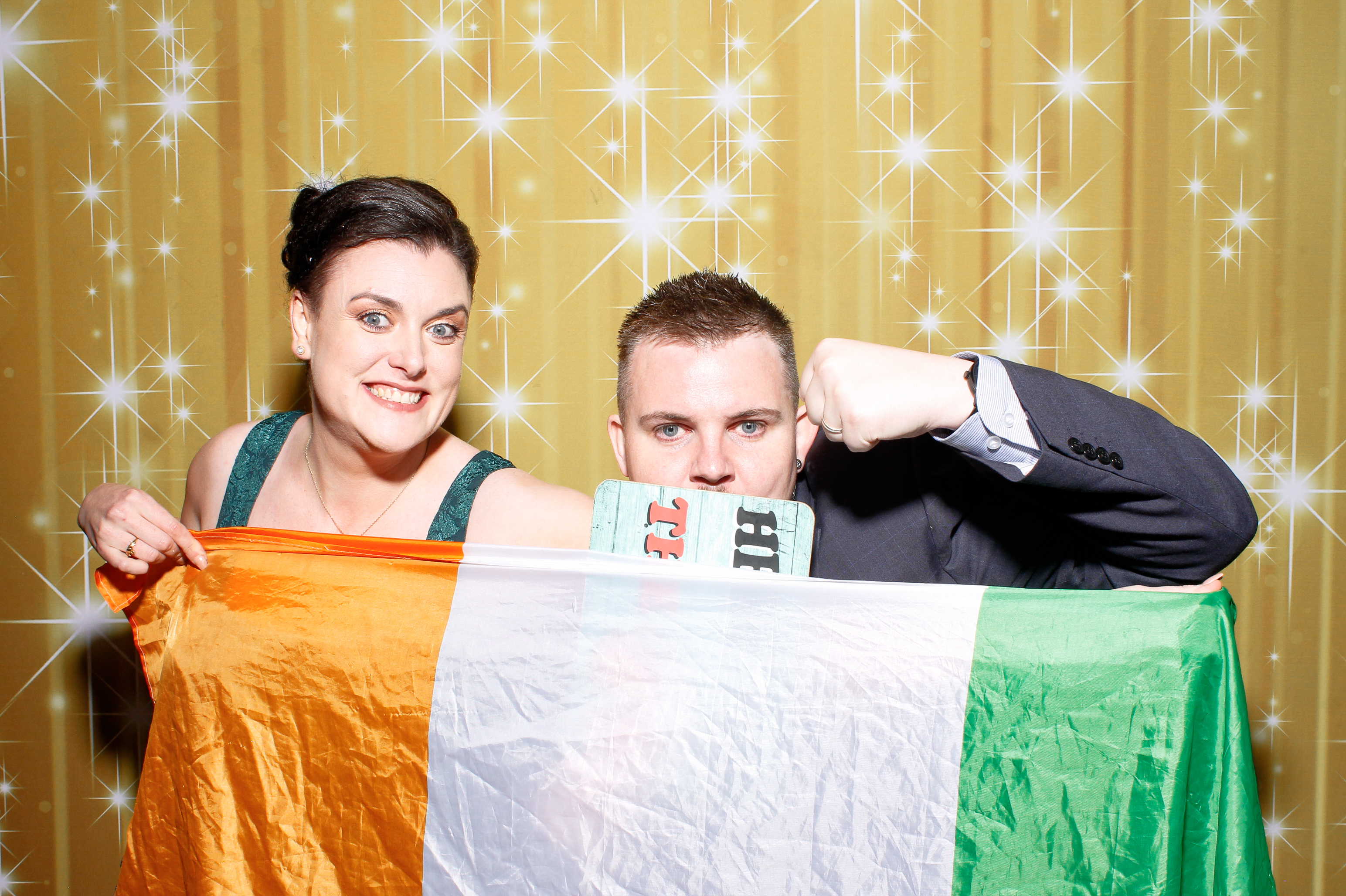 Nadine & Ciaran | View more photos from the event at gallery.snapmagic.ie/u/SnapMagic/Nadine-Ciaran