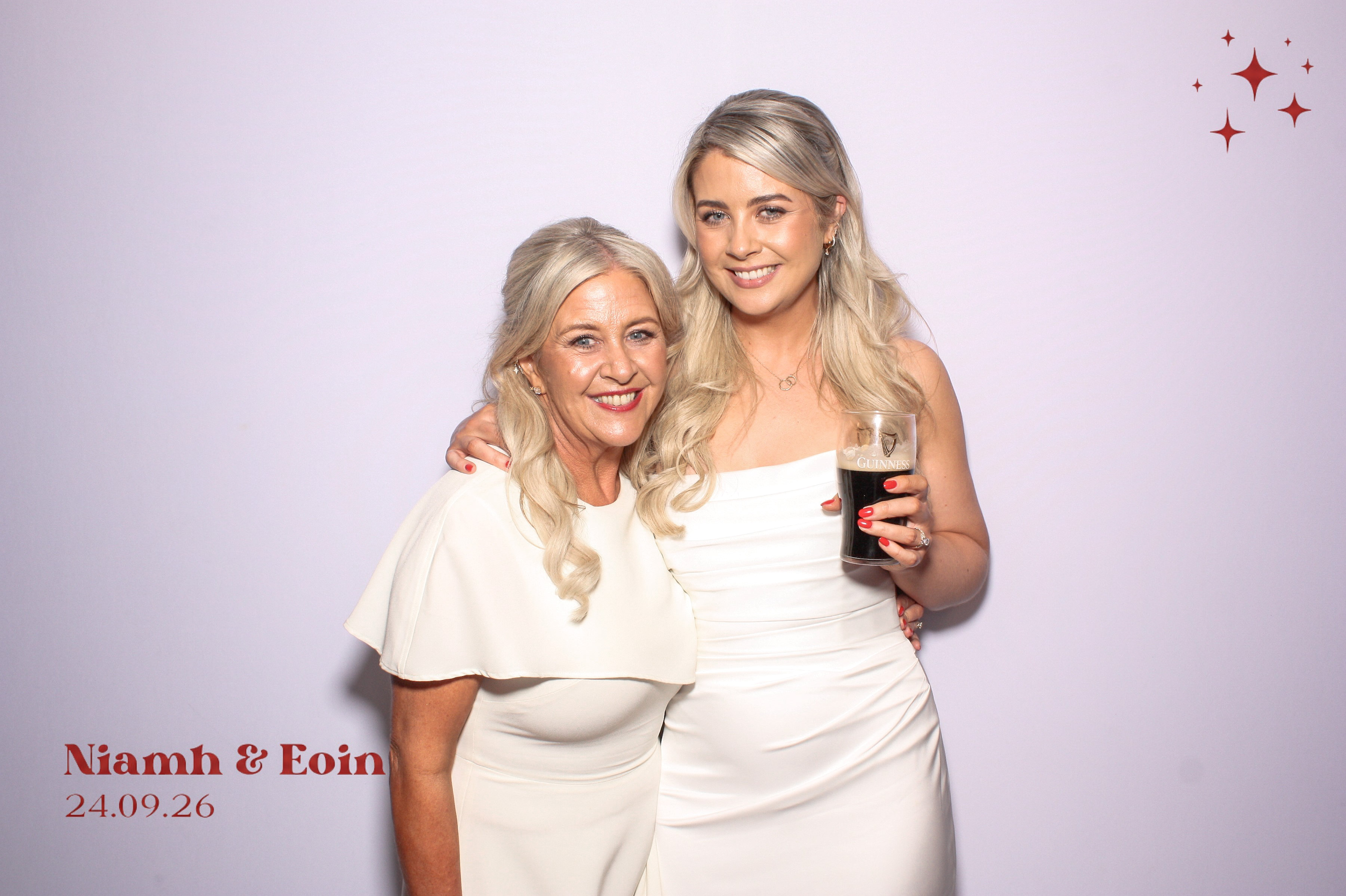 Niamh & Eoin | View more photos from the event at gallery.snapmagic.ie/u/SnapMagic/Niamh-Eoin