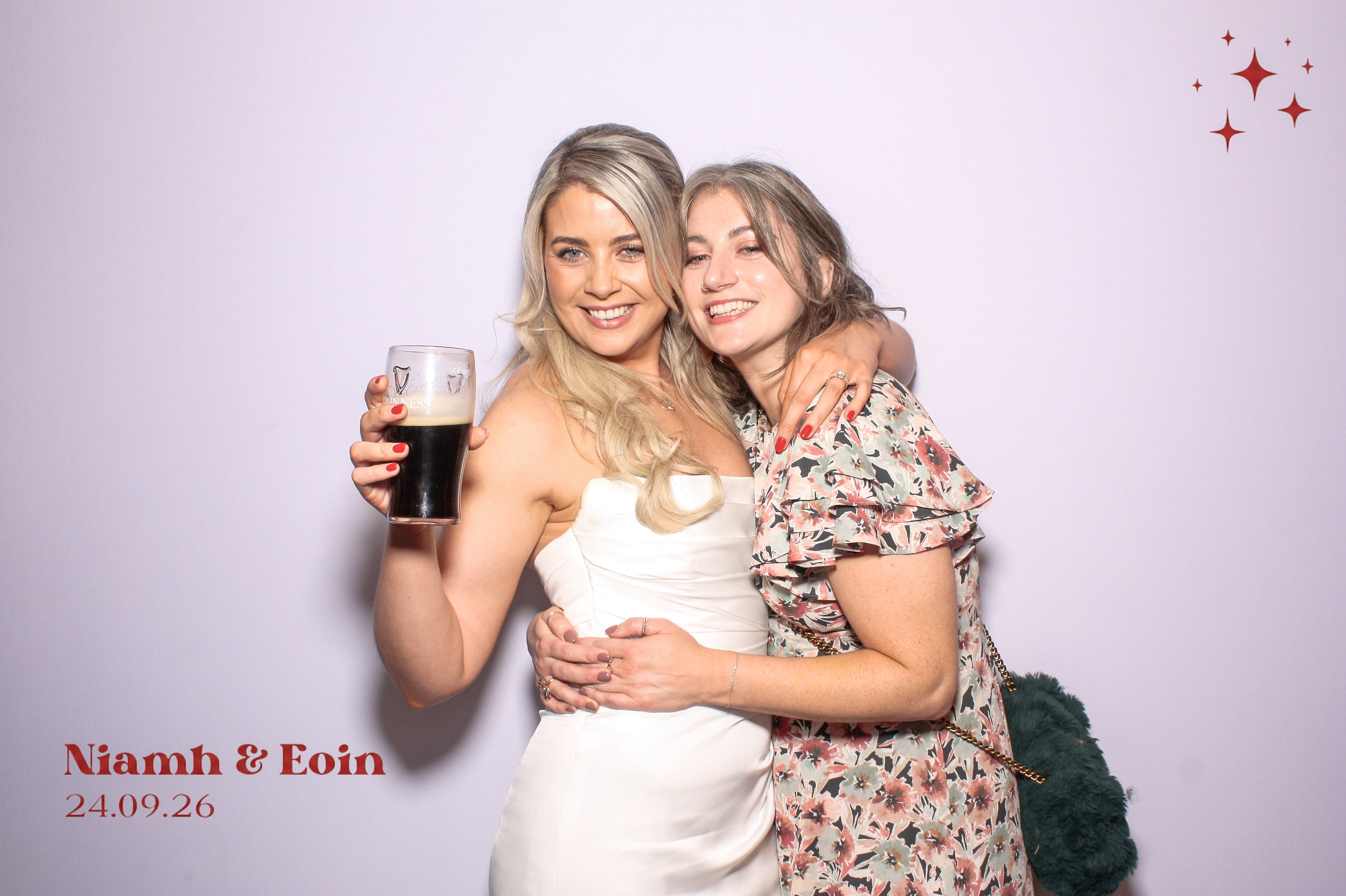 Niamh & Eoin | View more photos from the event at gallery.snapmagic.ie/u/SnapMagic/Niamh-Eoin
