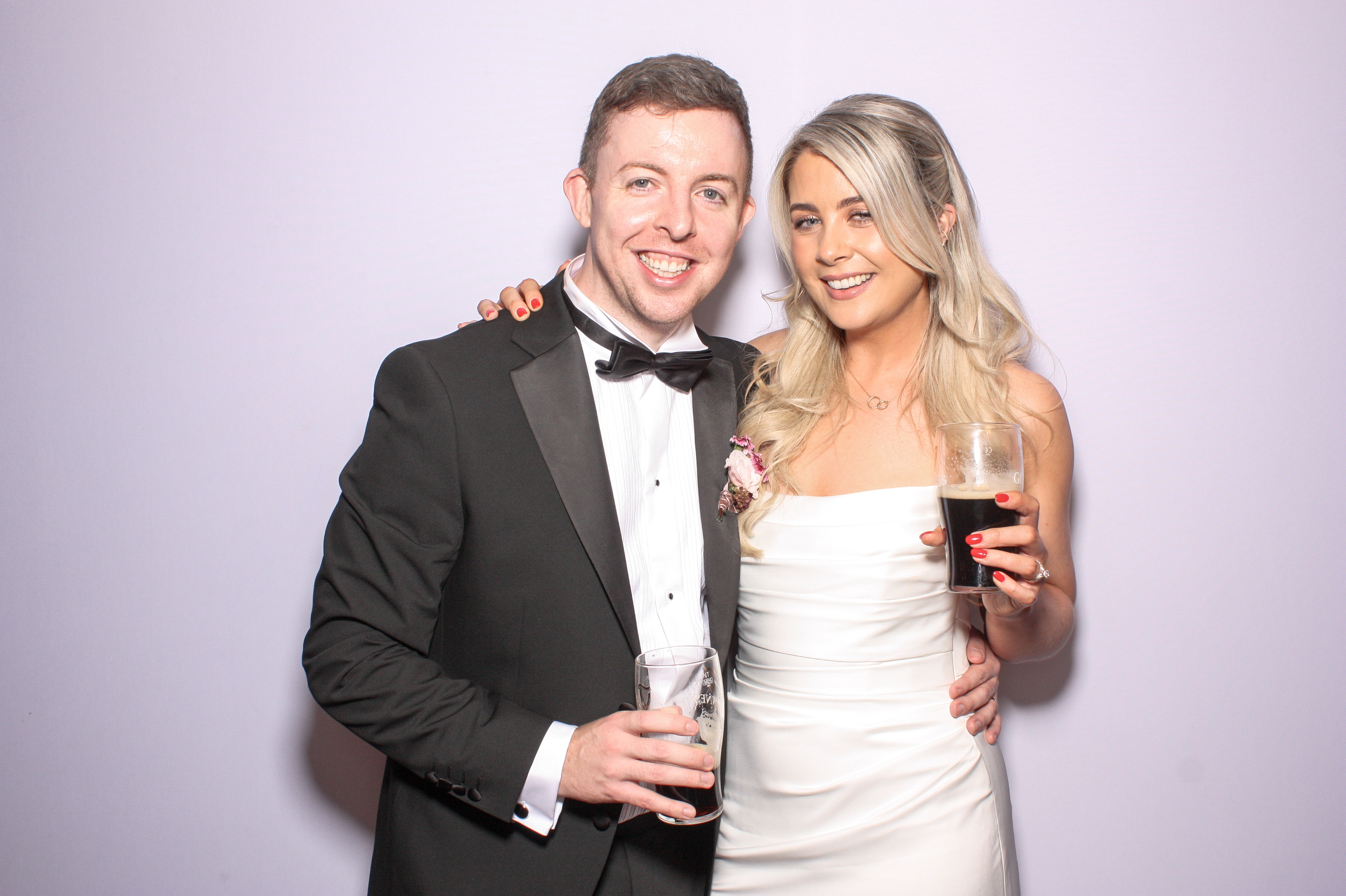 Niamh & Eoin | View more photos from the event at gallery.snapmagic.ie/u/SnapMagic/Niamh-Eoin