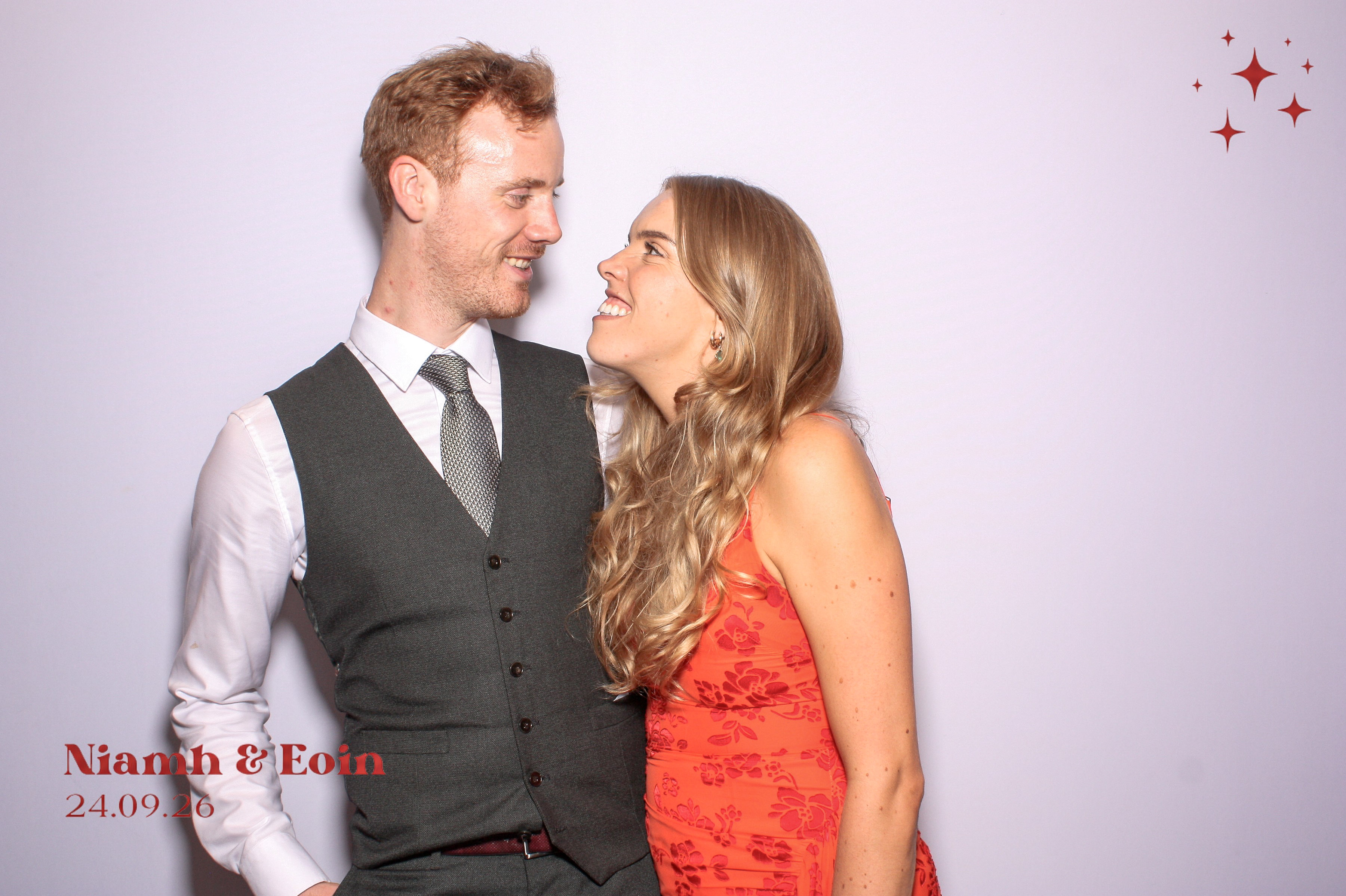 Niamh & Eoin | View more photos from the event at gallery.snapmagic.ie/u/SnapMagic/Niamh-Eoin