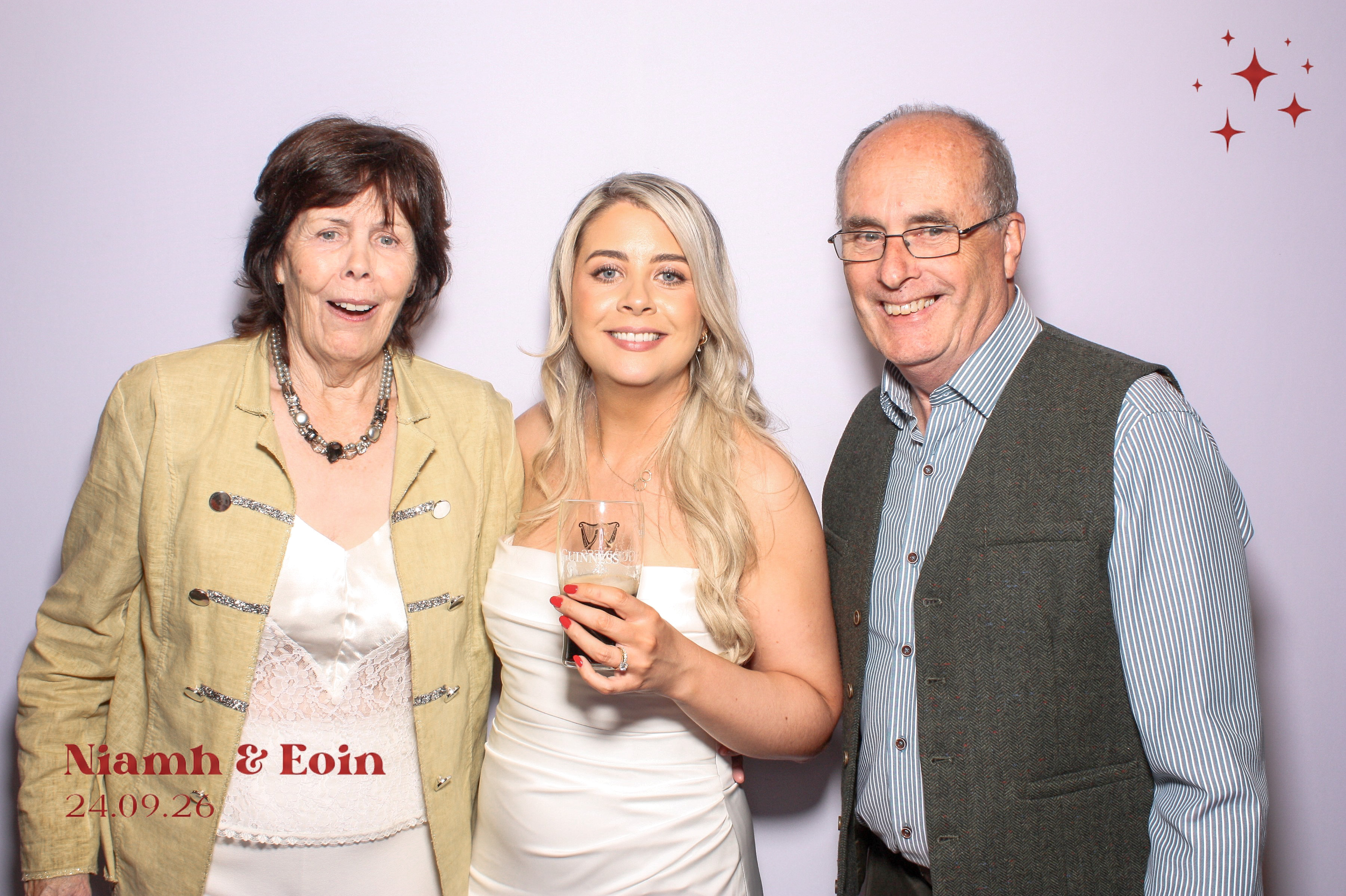 Niamh & Eoin | View more photos from the event at gallery.snapmagic.ie/u/SnapMagic/Niamh-Eoin