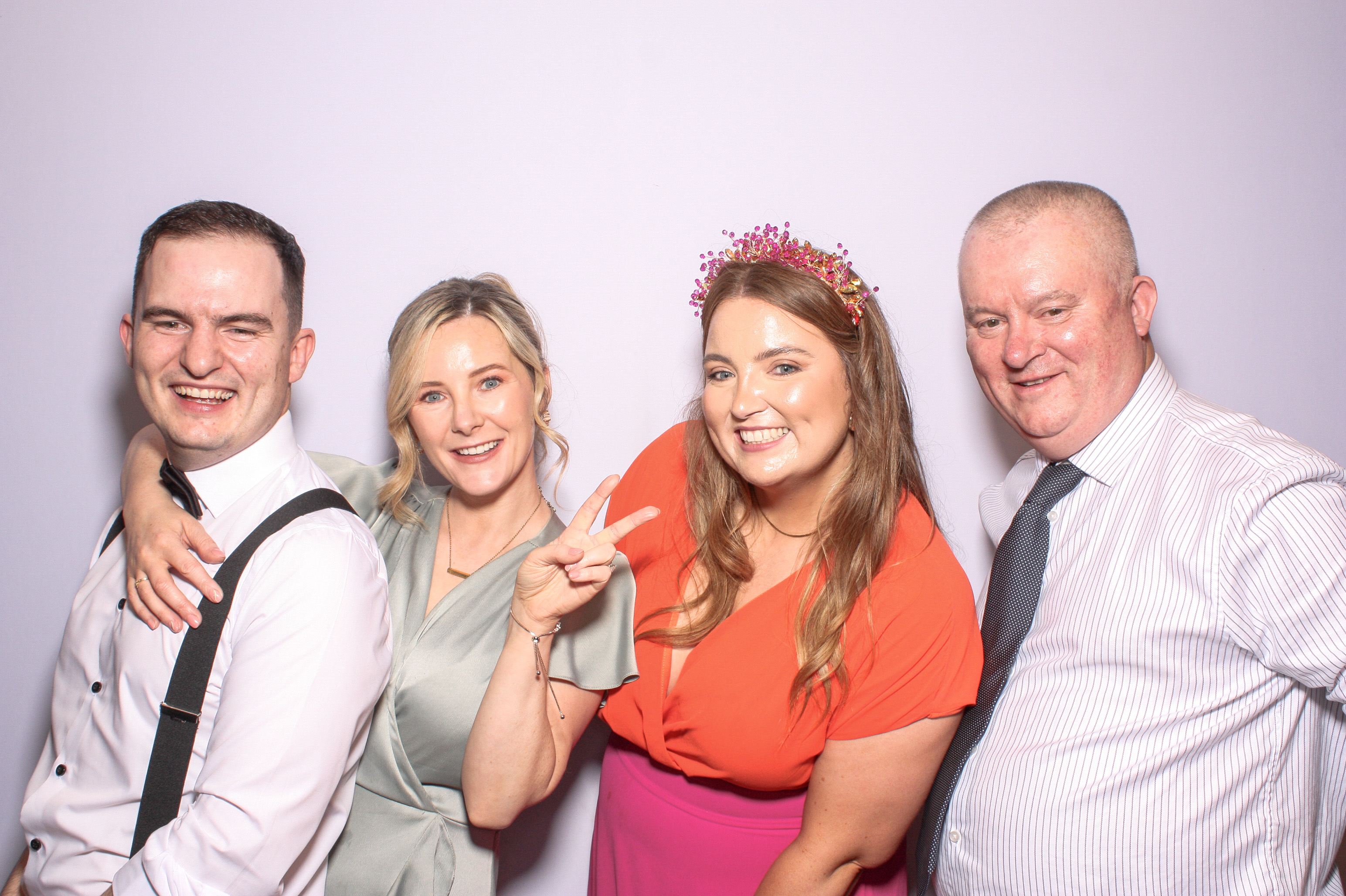 Niamh & Eoin | View more photos from the event at gallery.snapmagic.ie/u/SnapMagic/Niamh-Eoin