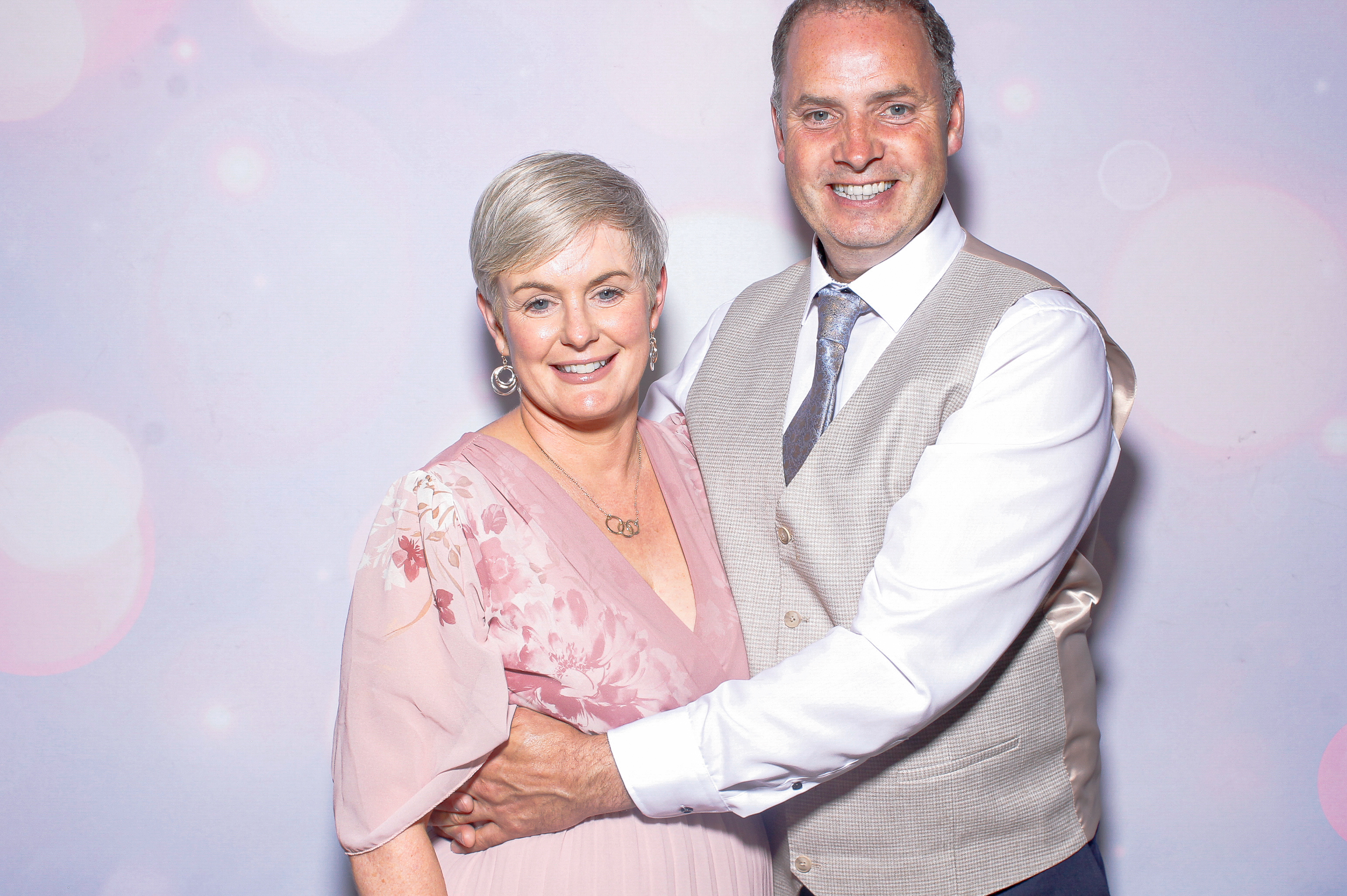 Noel & Sara | View more photos from the event at gallery.snapmagic.ie/u/SnapMagic/Noel-Sara