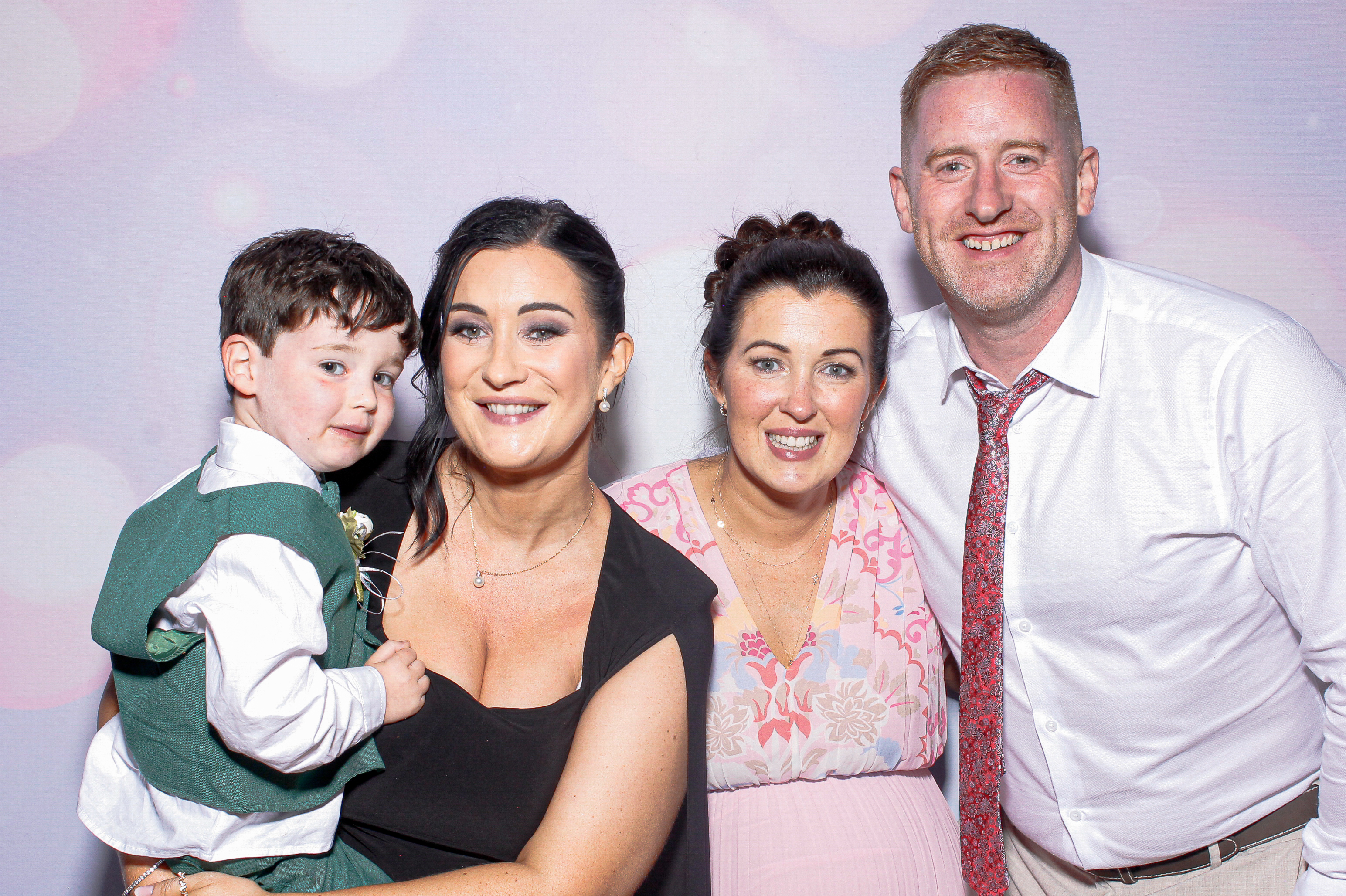 Noel & Sara | View more photos from the event at gallery.snapmagic.ie/u/SnapMagic/Noel-Sara