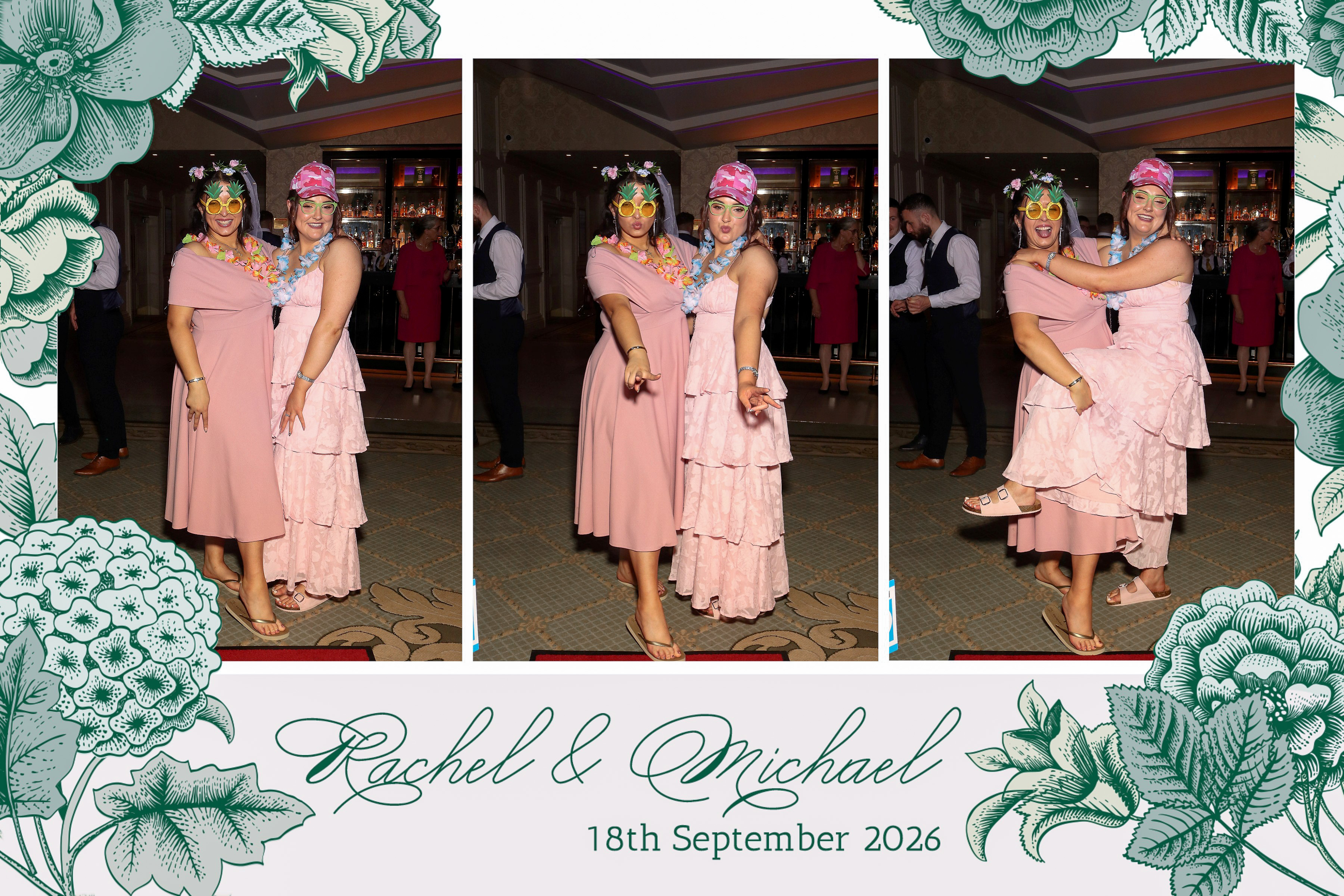 Rachel & Michael | View more photos from the event at gallery.snapmagic.ie/u/SnapMagic/Rachel-Michael