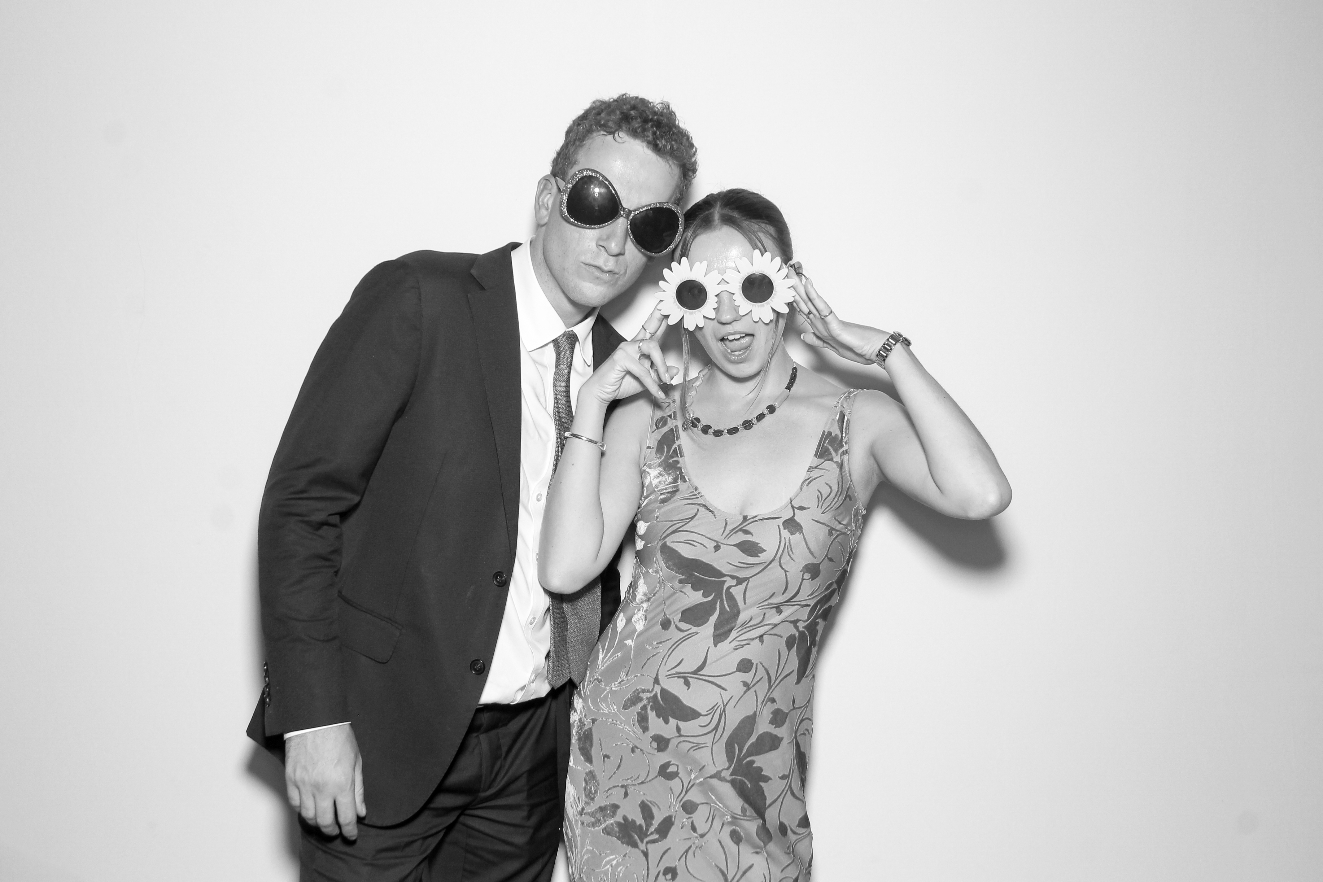 Roisin & Brendan | View more photos from the event at gallery.snapmagic.ie/u/SnapMagic/Roisin-Brendan