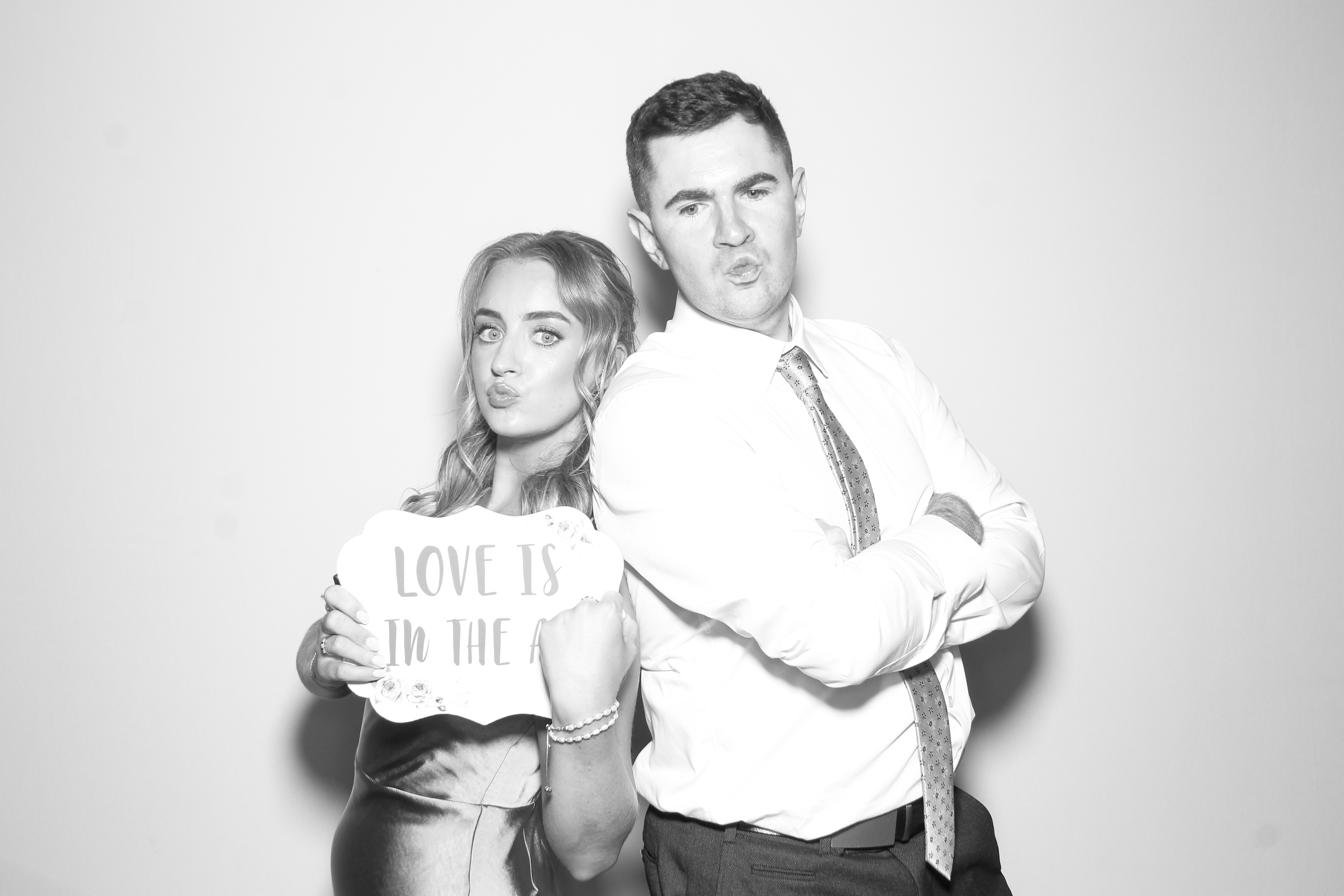 Roisin & Brendan | View more photos from the event at gallery.snapmagic.ie/u/SnapMagic/Roisin-Brendan