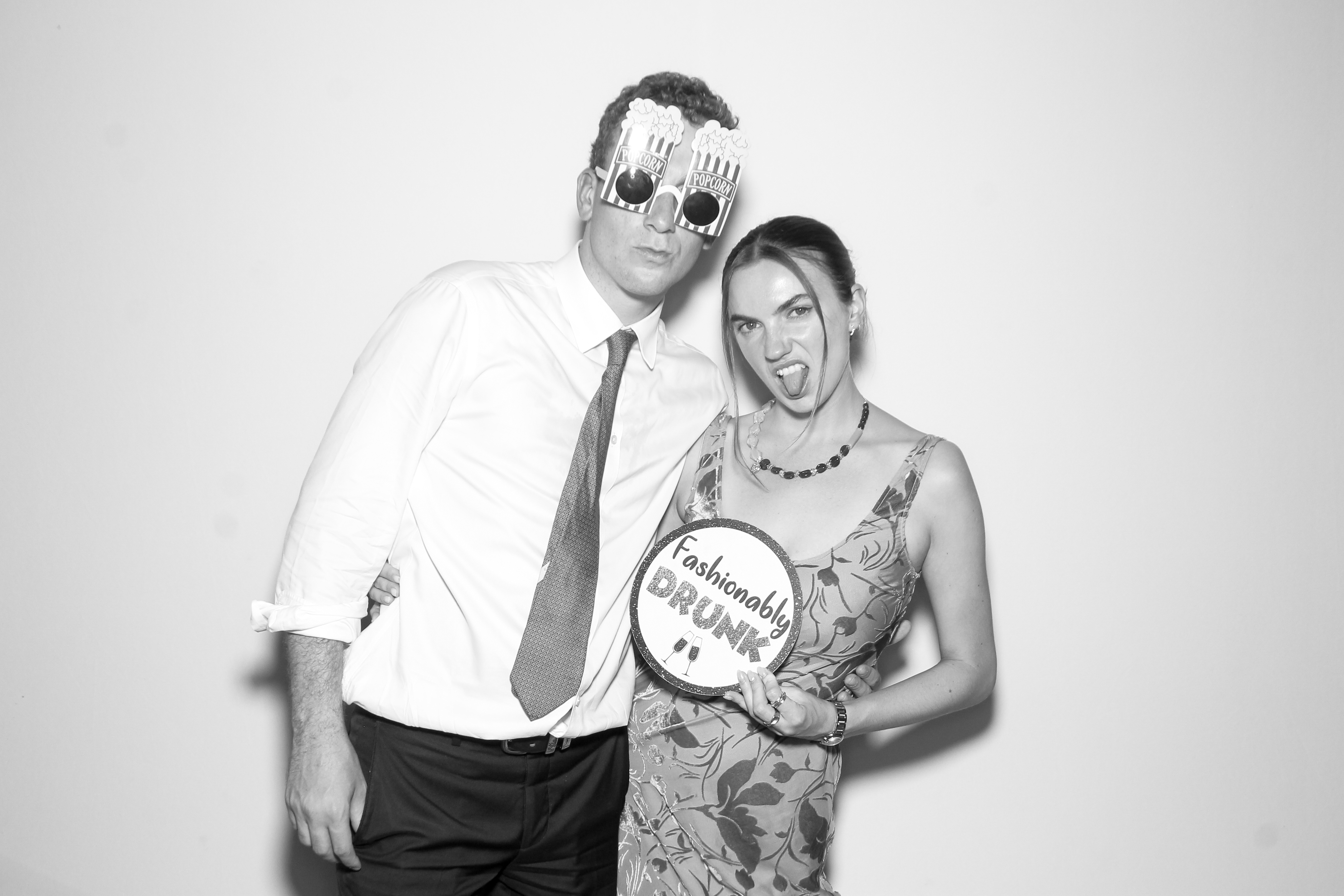 Roisin & Brendan | View more photos from the event at gallery.snapmagic.ie/u/SnapMagic/Roisin-Brendan