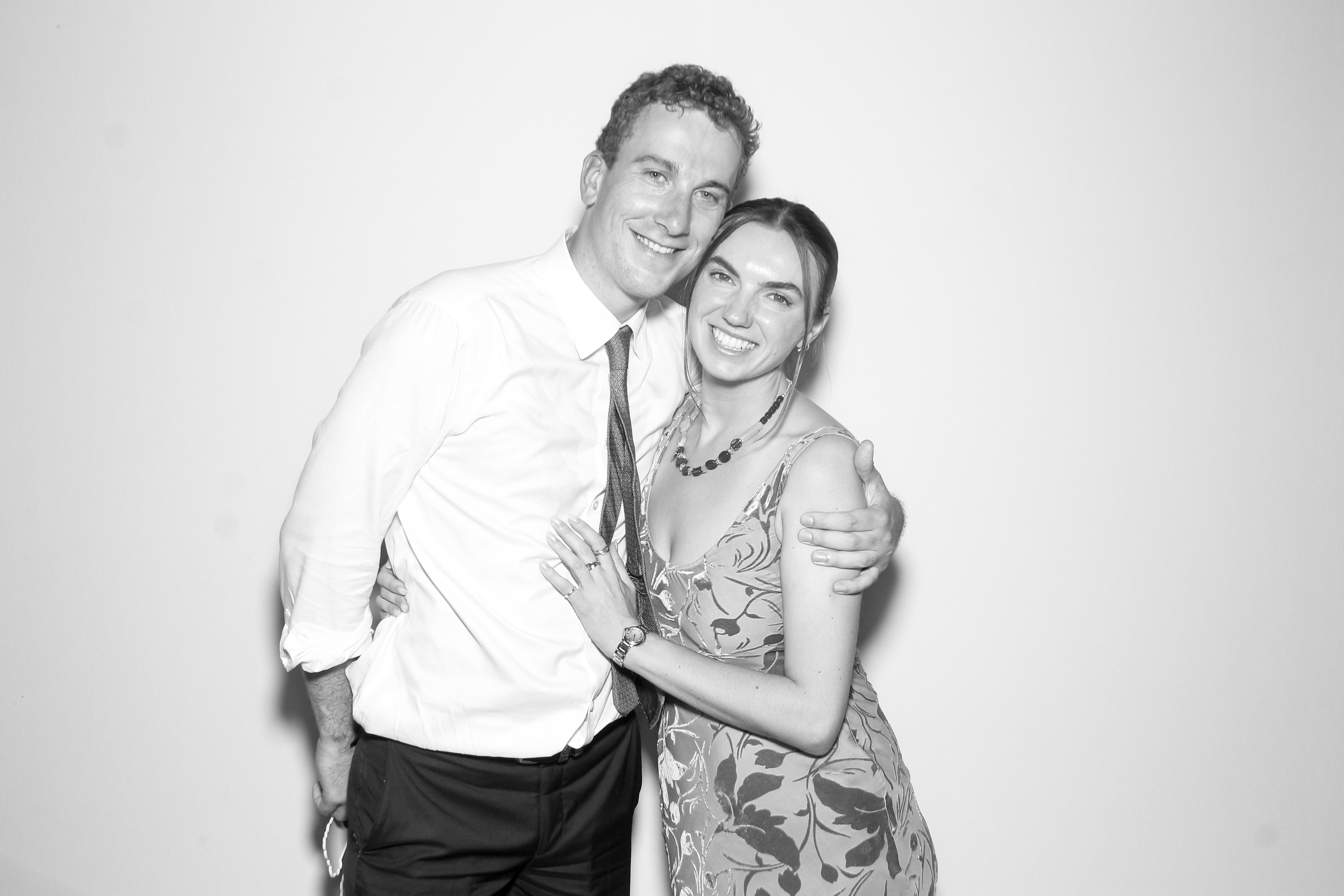 Roisin & Brendan | View more photos from the event at gallery.snapmagic.ie/u/SnapMagic/Roisin-Brendan