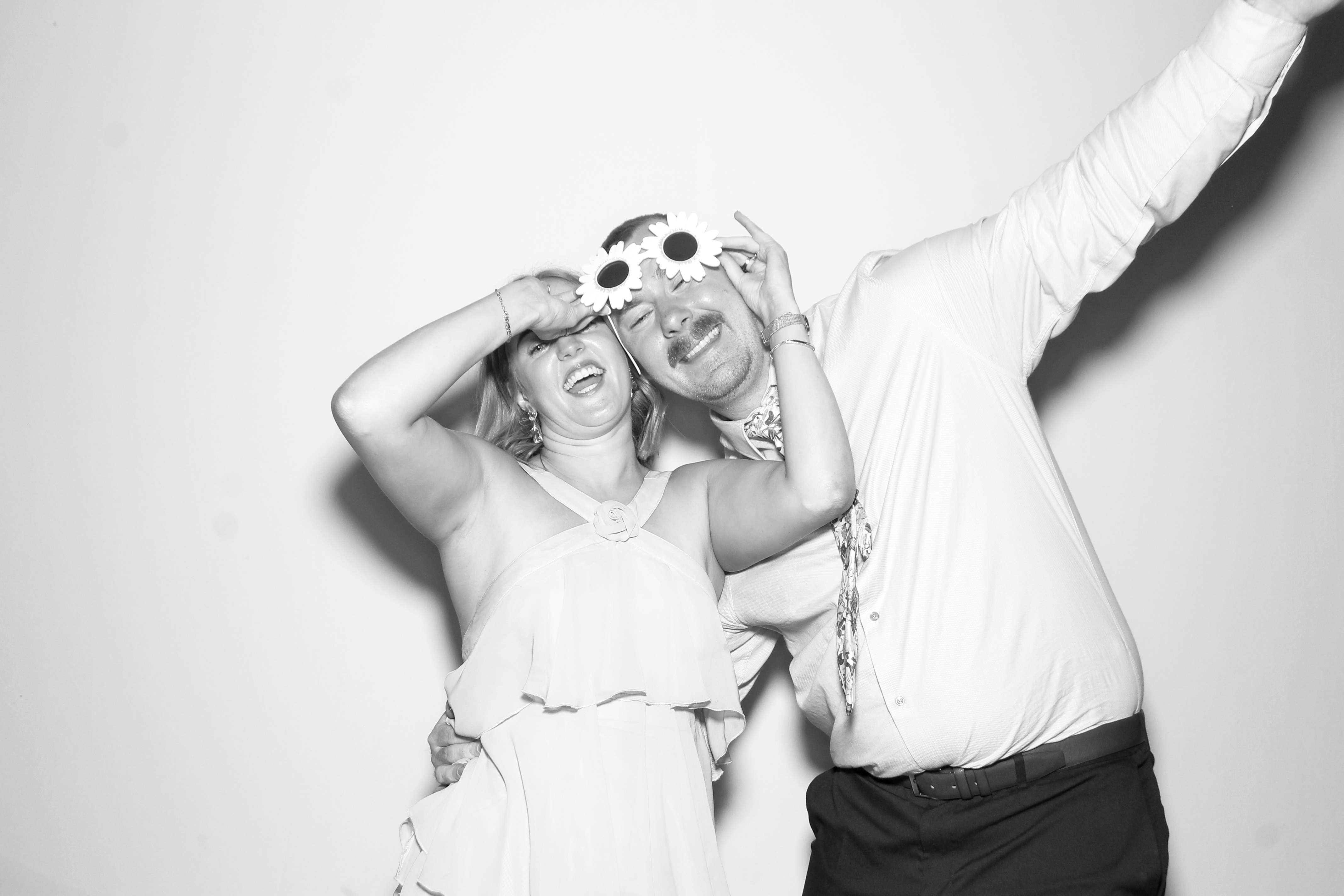Roisin & Brendan | View more photos from the event at gallery.snapmagic.ie/u/SnapMagic/Roisin-Brendan
